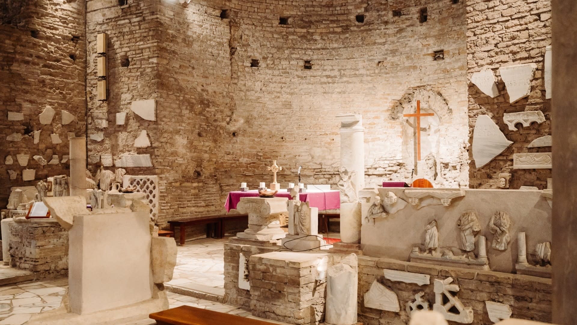 Rome Underground Tour with Catacombs and Bone Crypt Tickets - Thumbnail 3