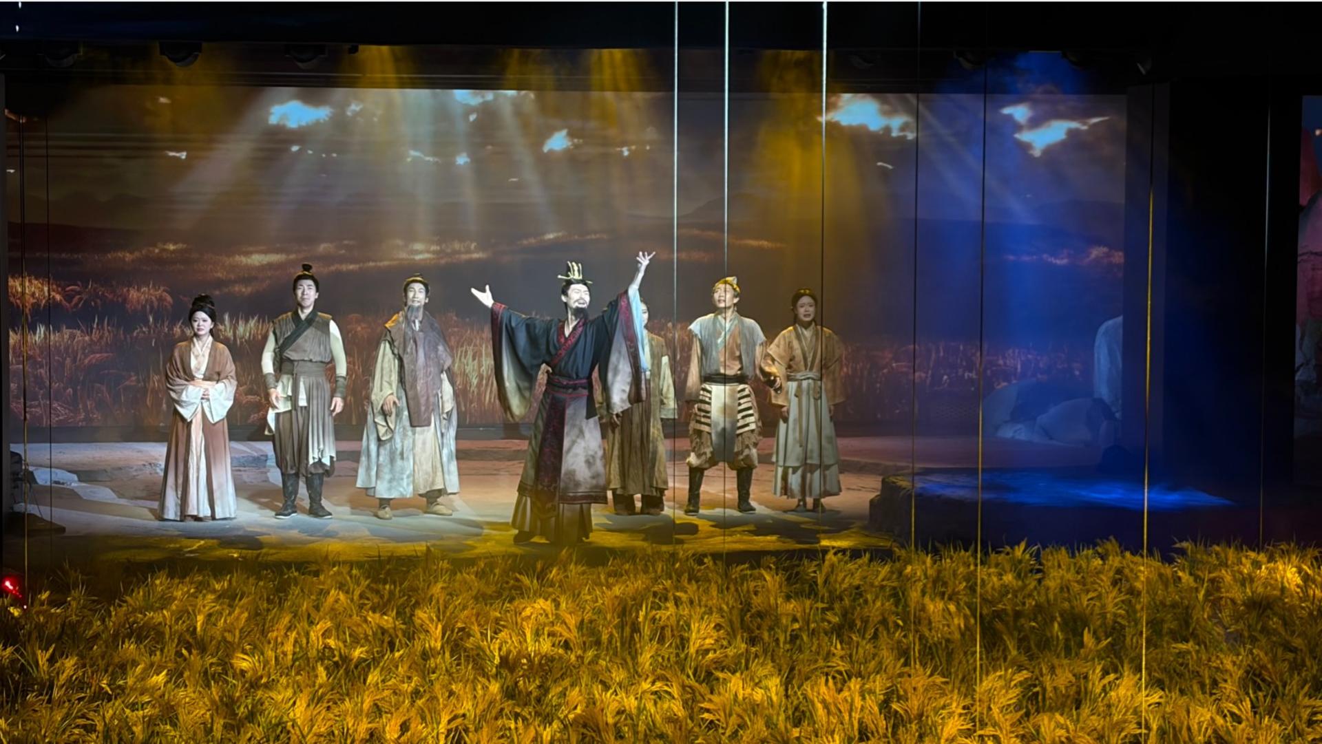 Dujiangyan Scenic Area Admission Ticket + Tian Gong Kai Yan Immersive Experience Performance Theater - Thumbnail 4