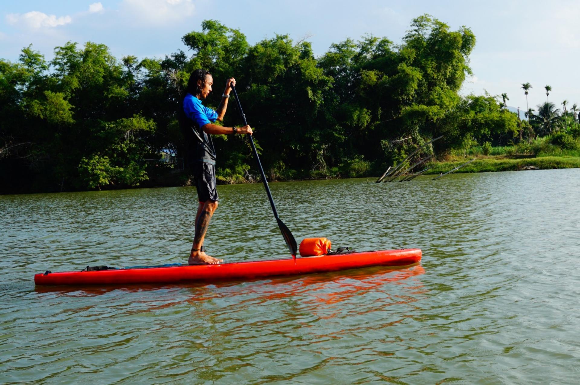 Sunset Stand Up Paddle Boarding Water Adventure Tour in Nha Trang - Thumbnail 13