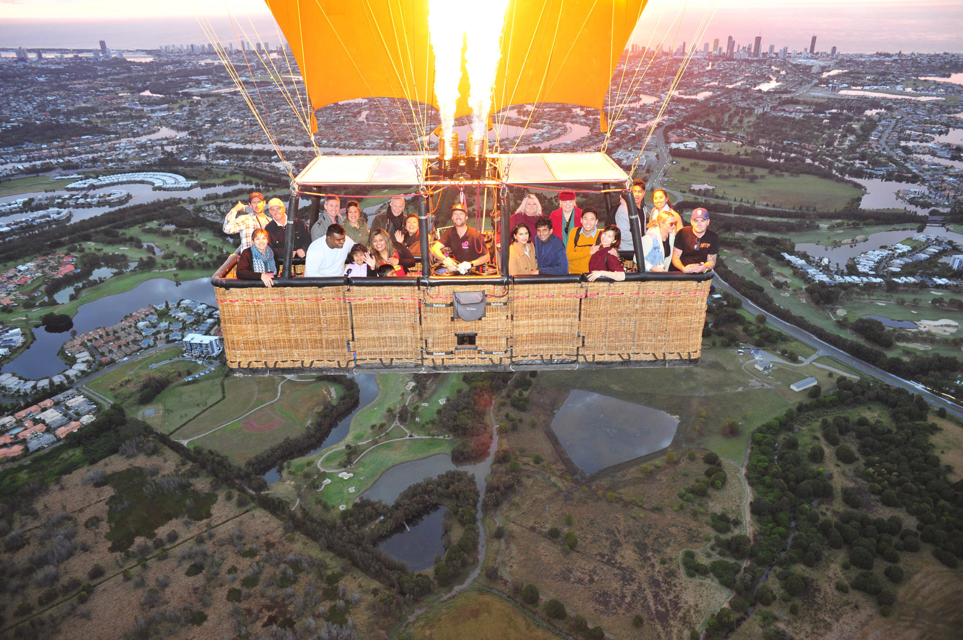 Gold Coast Hot Air Balloon Experience - Thumbnail 5