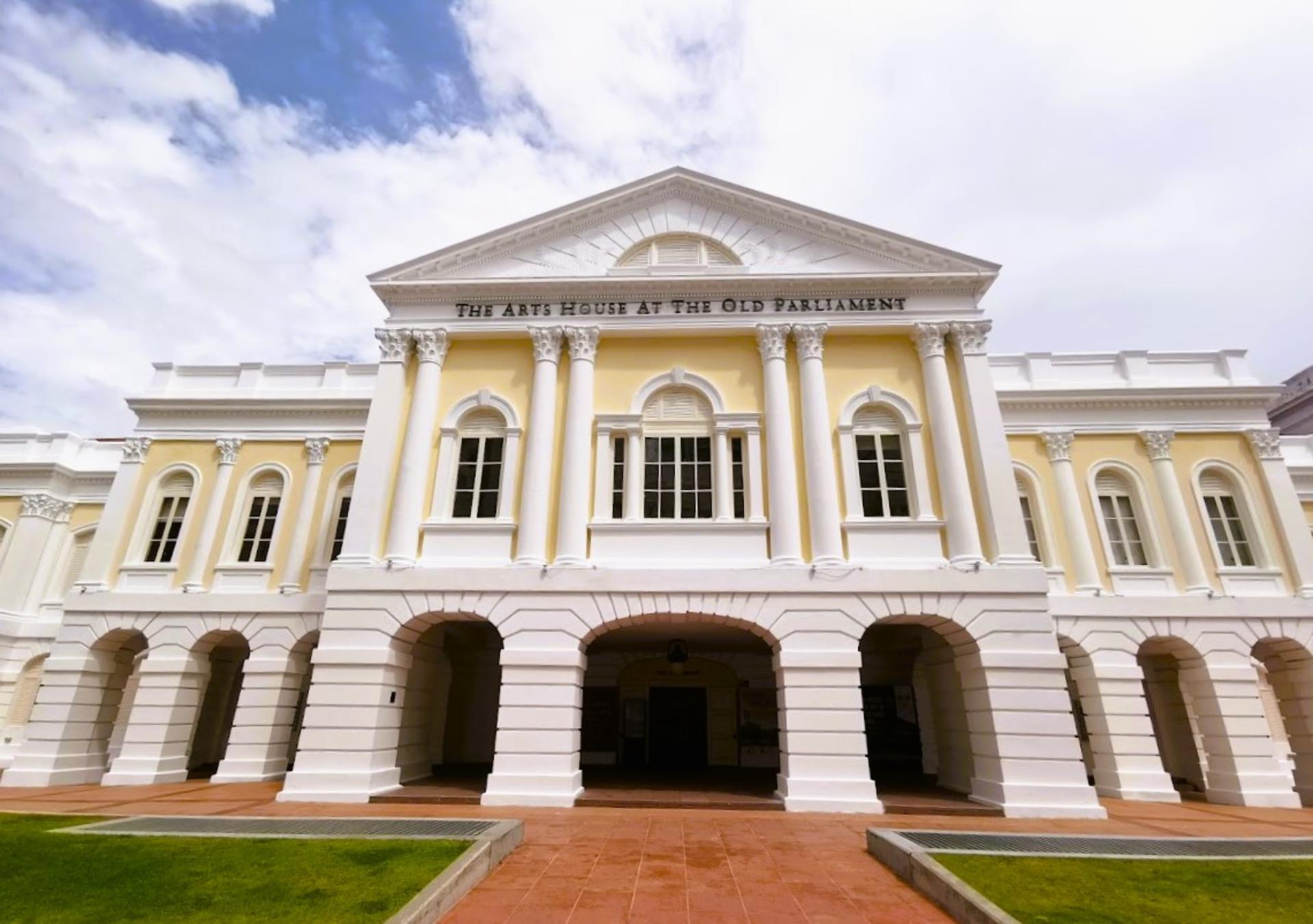 Singapore City Hall Half-Day Colonial History Tour - Thumbnail 4