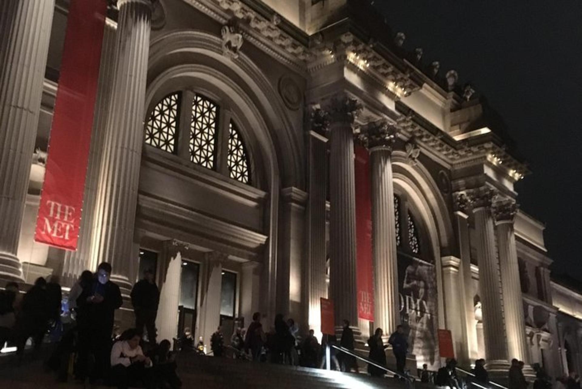 New York Highlights: Metropolitan Museum of Art Semi-Private Tour - Thumbnail 2