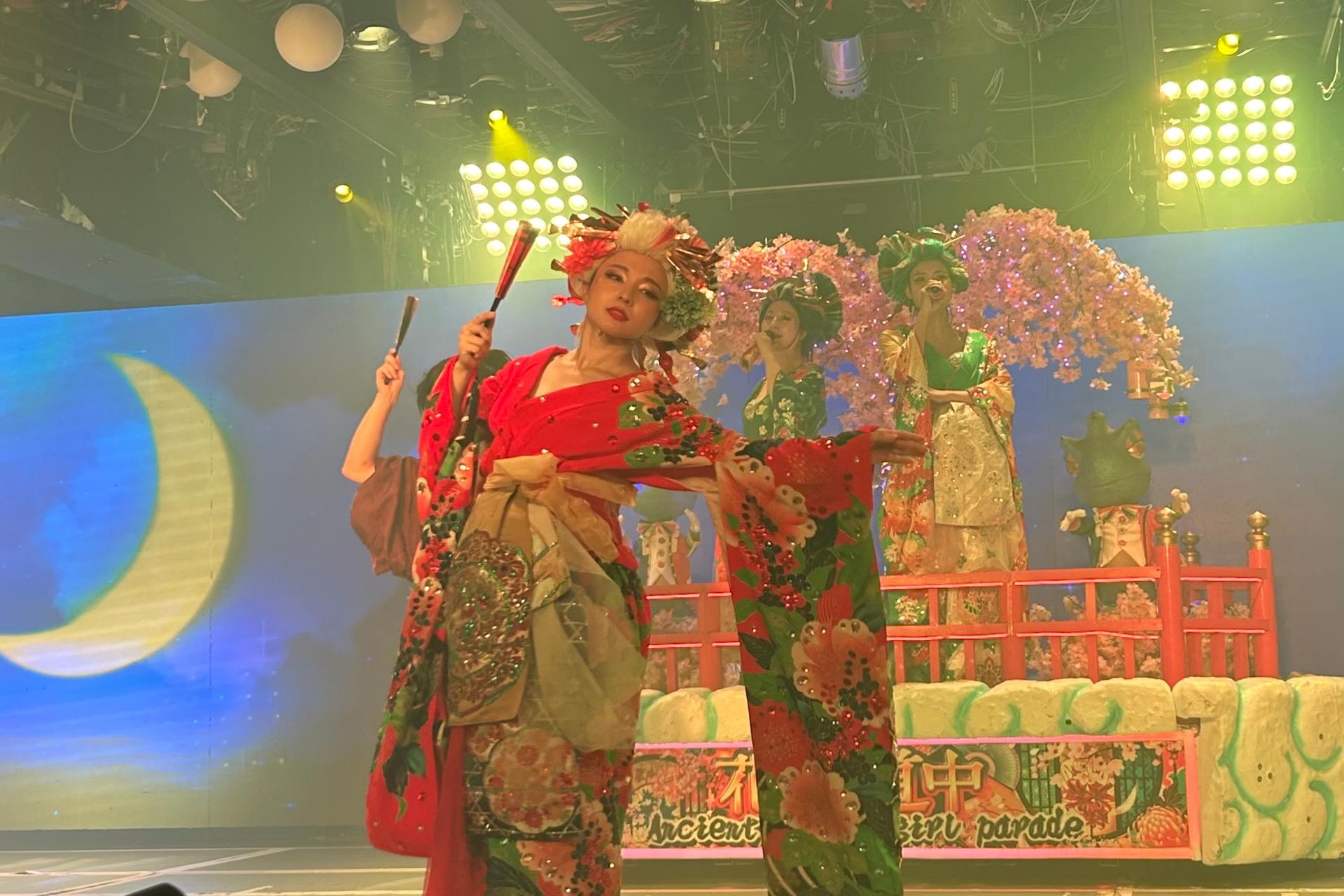 Samurai Restaurant Show in Tokyo Ticket with 2Drinks - Thumbnail 2
