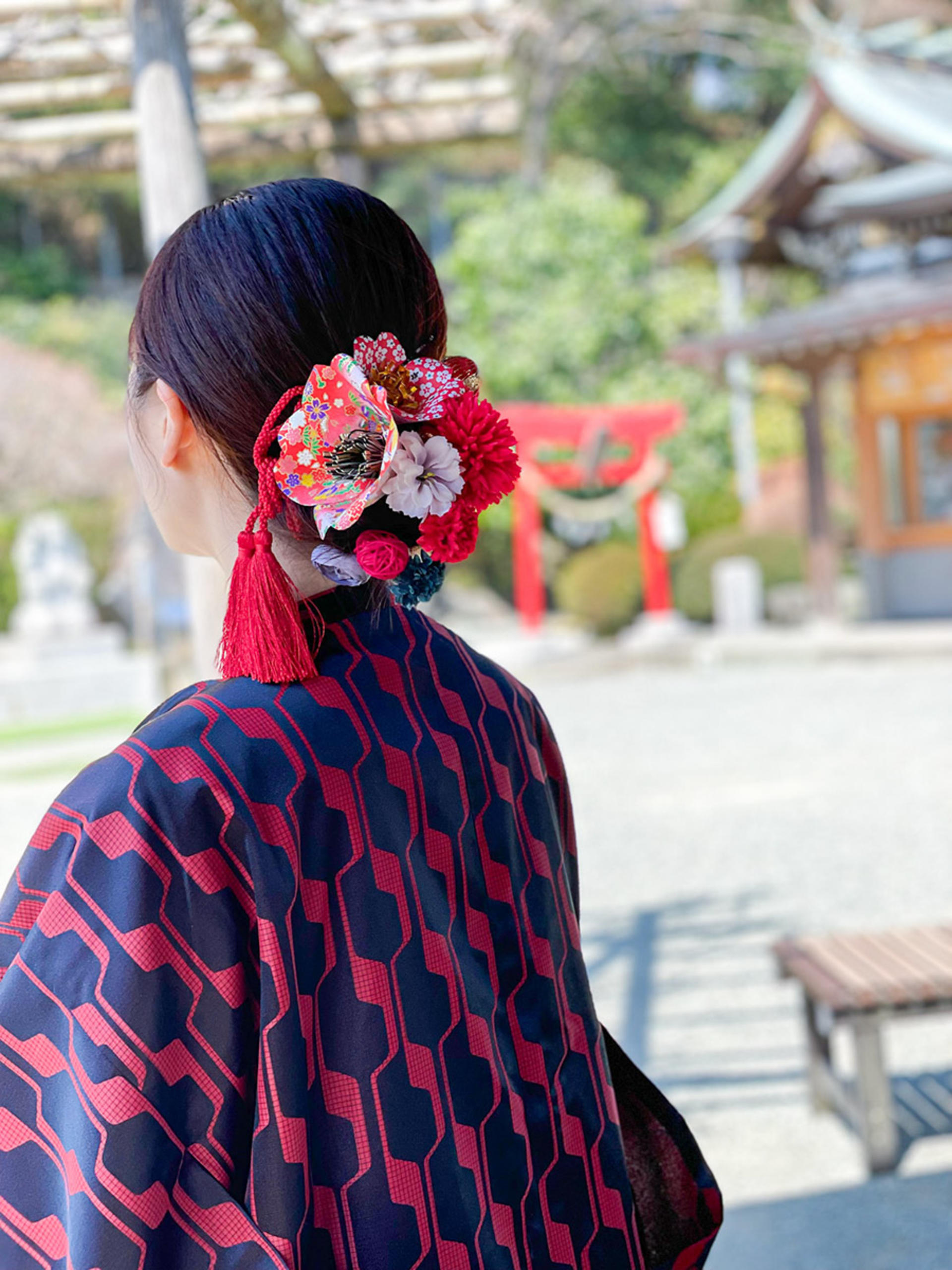 Japanese Hair Accessory & Brooch Making Experience (Tokyo) - Image 1