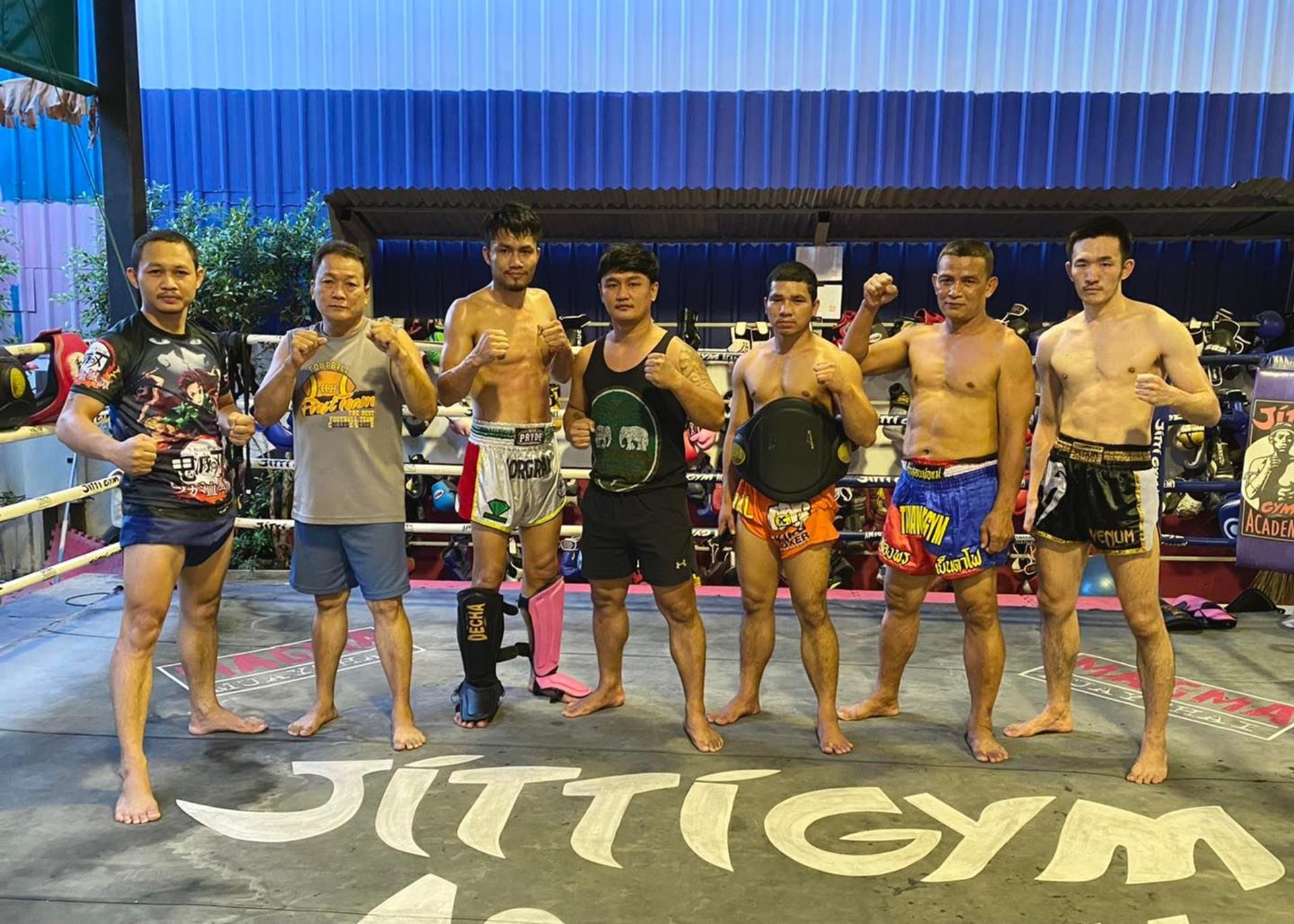 Rithirit Gym Academy Muay Thai Class and Accommodation in Bangkok - Thumbnail 6