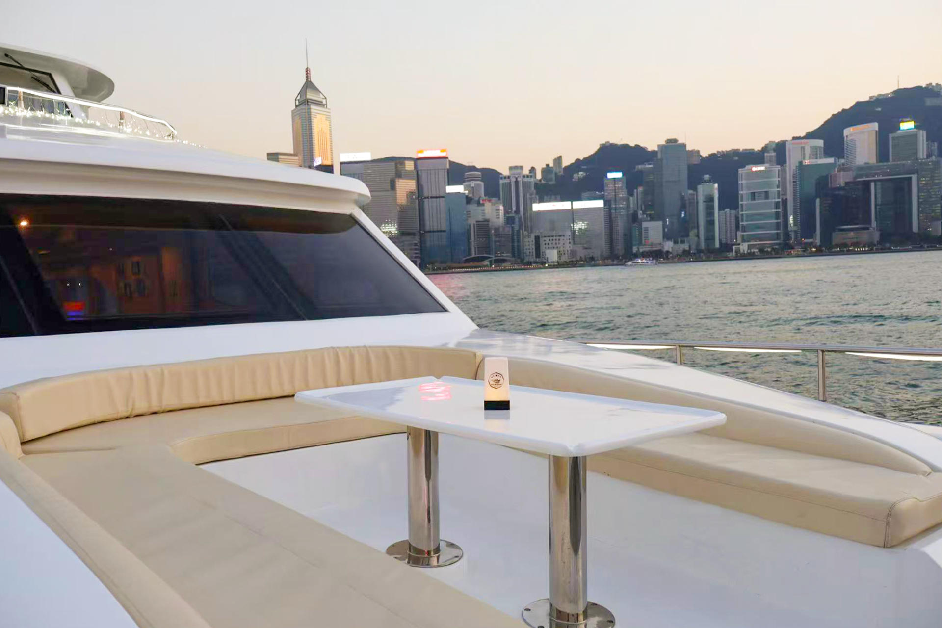 Sunset/Night Cruise of Victoria Harbour - Skyline Cruise (Unlimited Snacks Drinks+Photography+Live Tour Ambassador) - Thumbnail 10