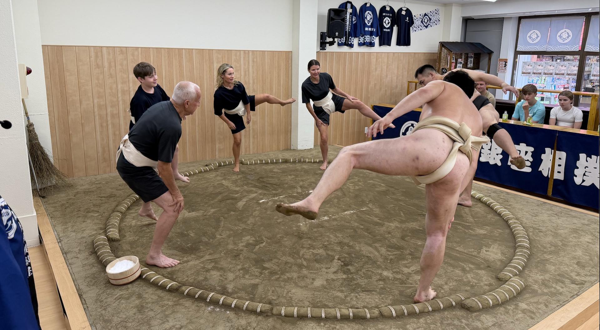 Authentic Sumo Show & Experience in a Local Tokyo Street - Thumbnail 7