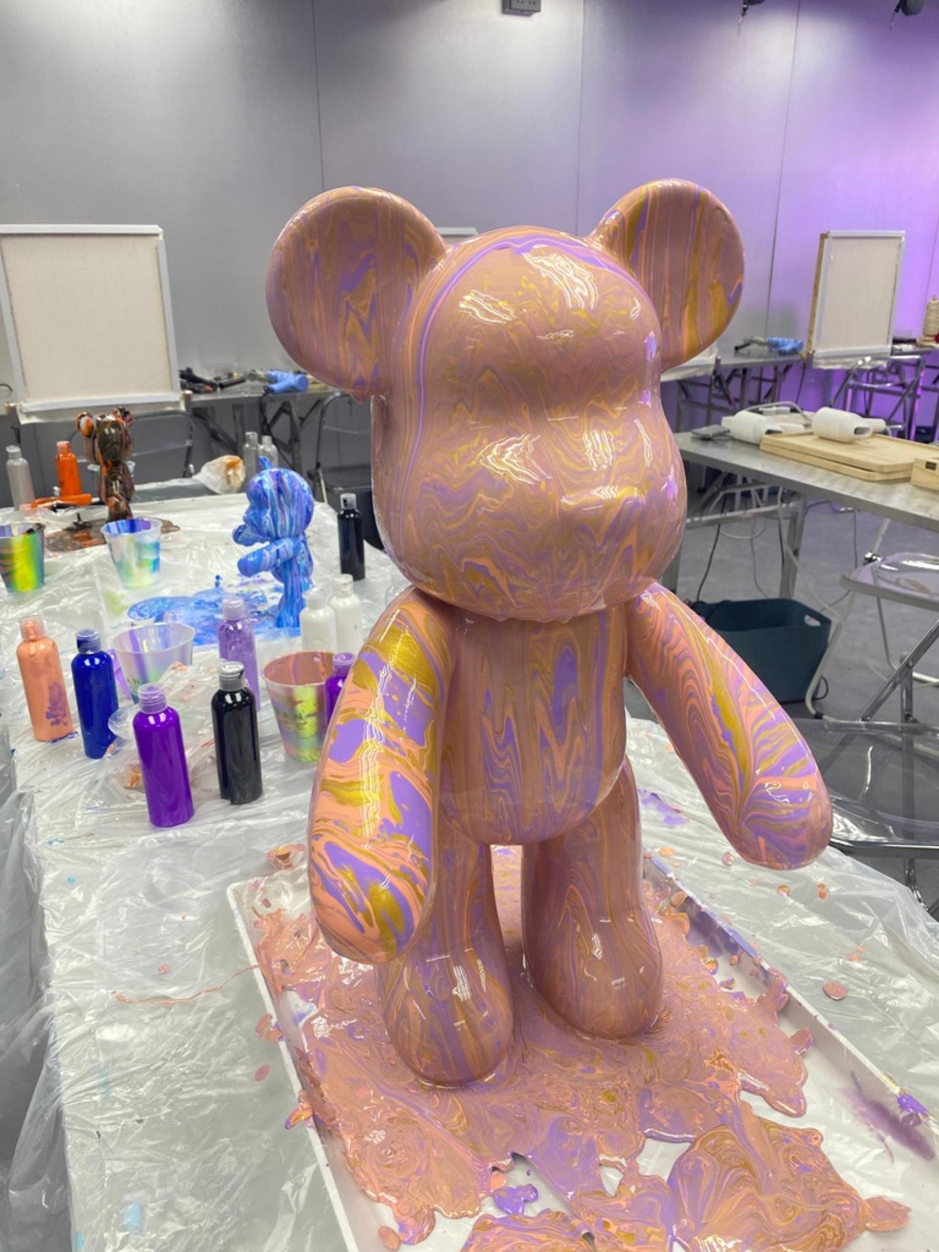 URBANPEACE - Fluid Bear | Fluid Rabbit Coin Bank Moon Lamp | Kwun Tong - Thumbnail 6