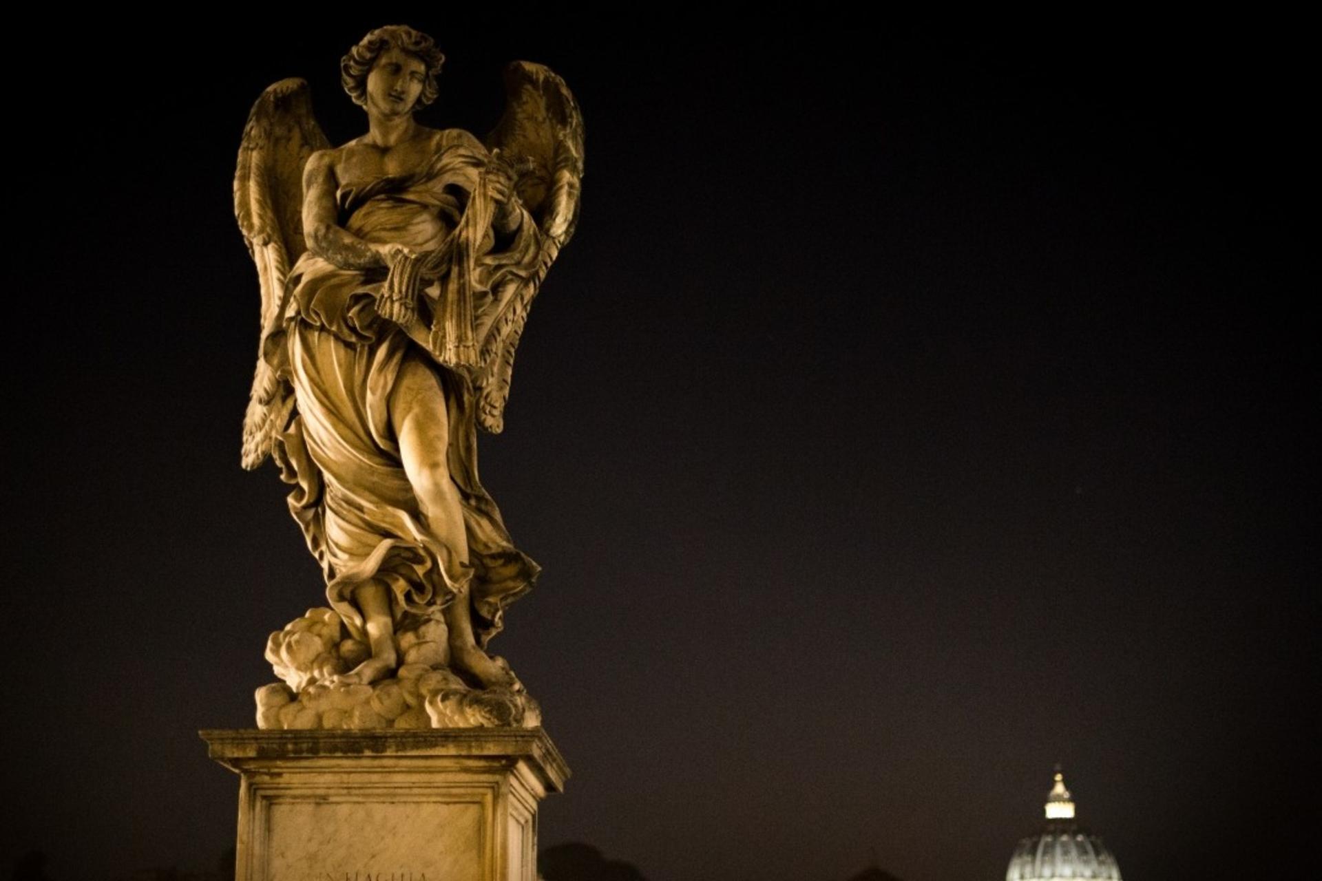 Dark Heart of Rome: Ghosts and Mystery Night Walking Tour - Thumbnail 4