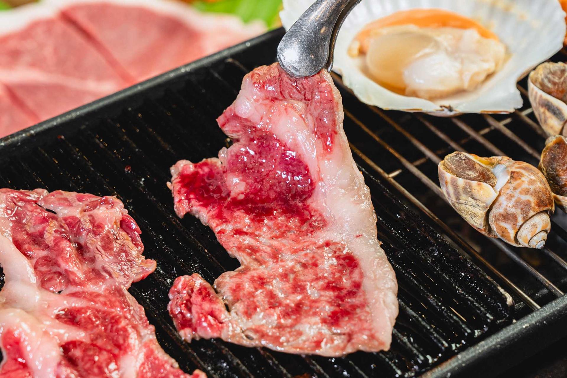 About Beef Lava Grill Premium Buffet - Thumbnail 8
