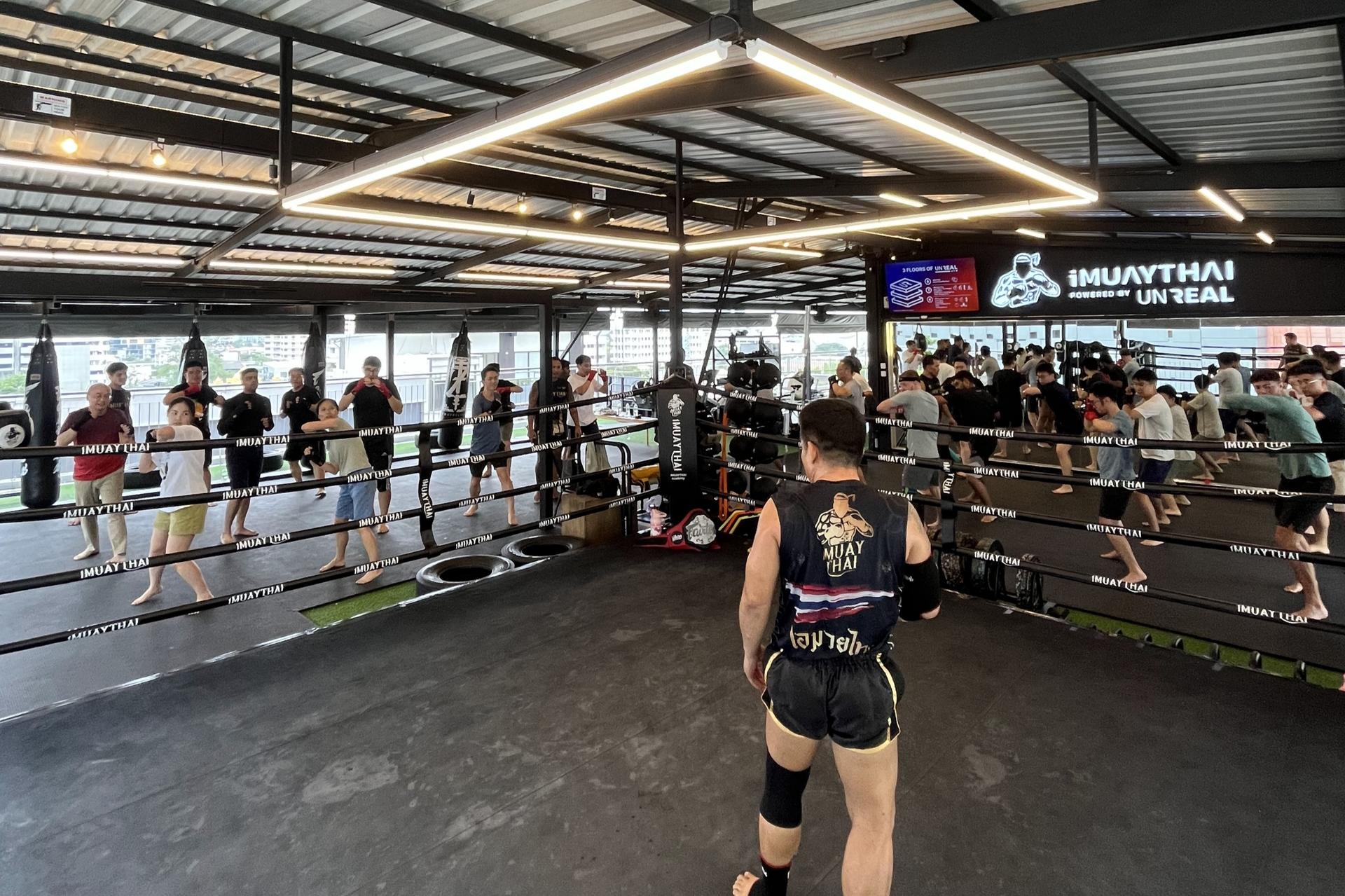 iMUAYTHAI (Thai Boxing) at Sukhumvit 24 Bangkok  - Thumbnail 9