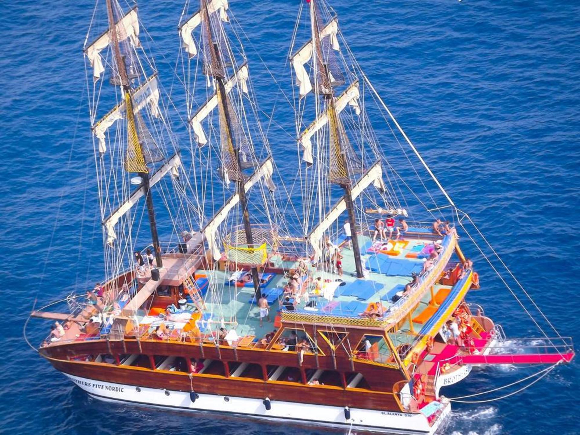 Alanya Full-Day Catamaran Tour with Local Food - Thumbnail 4