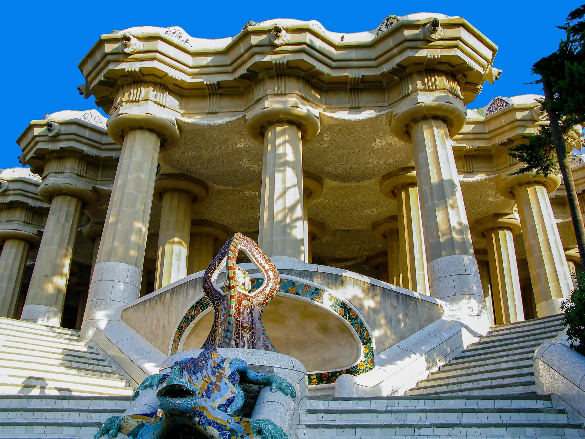 Barcelona: Park Güell Expert Guided Tour - Thumbnail 7