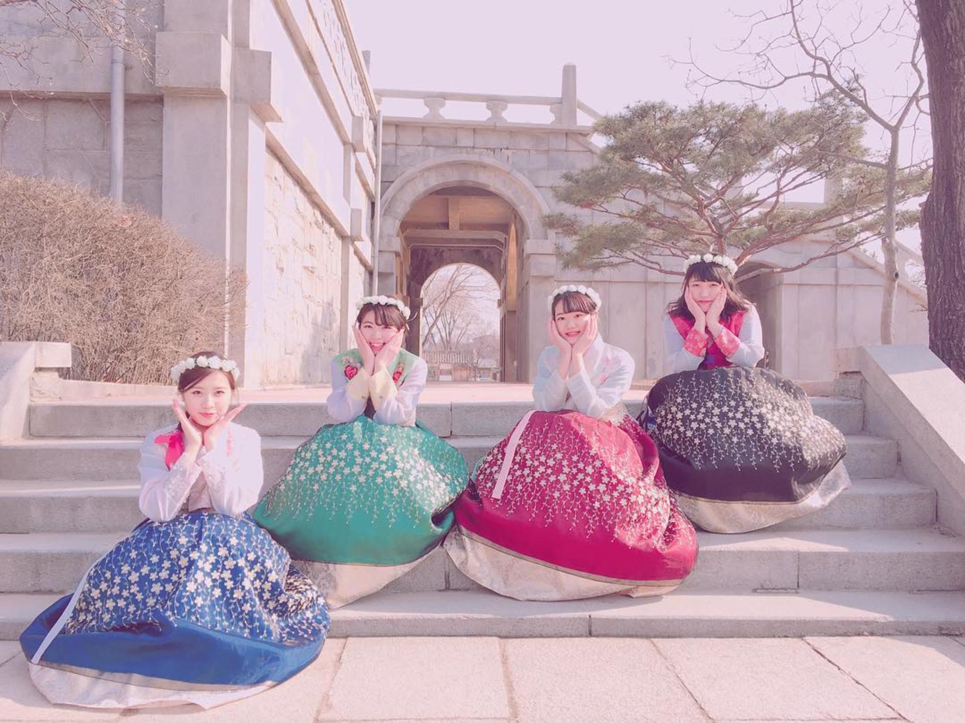 Byulgungteo Hanbok Experience Gyeongbokgung Branch - Thumbnail 8