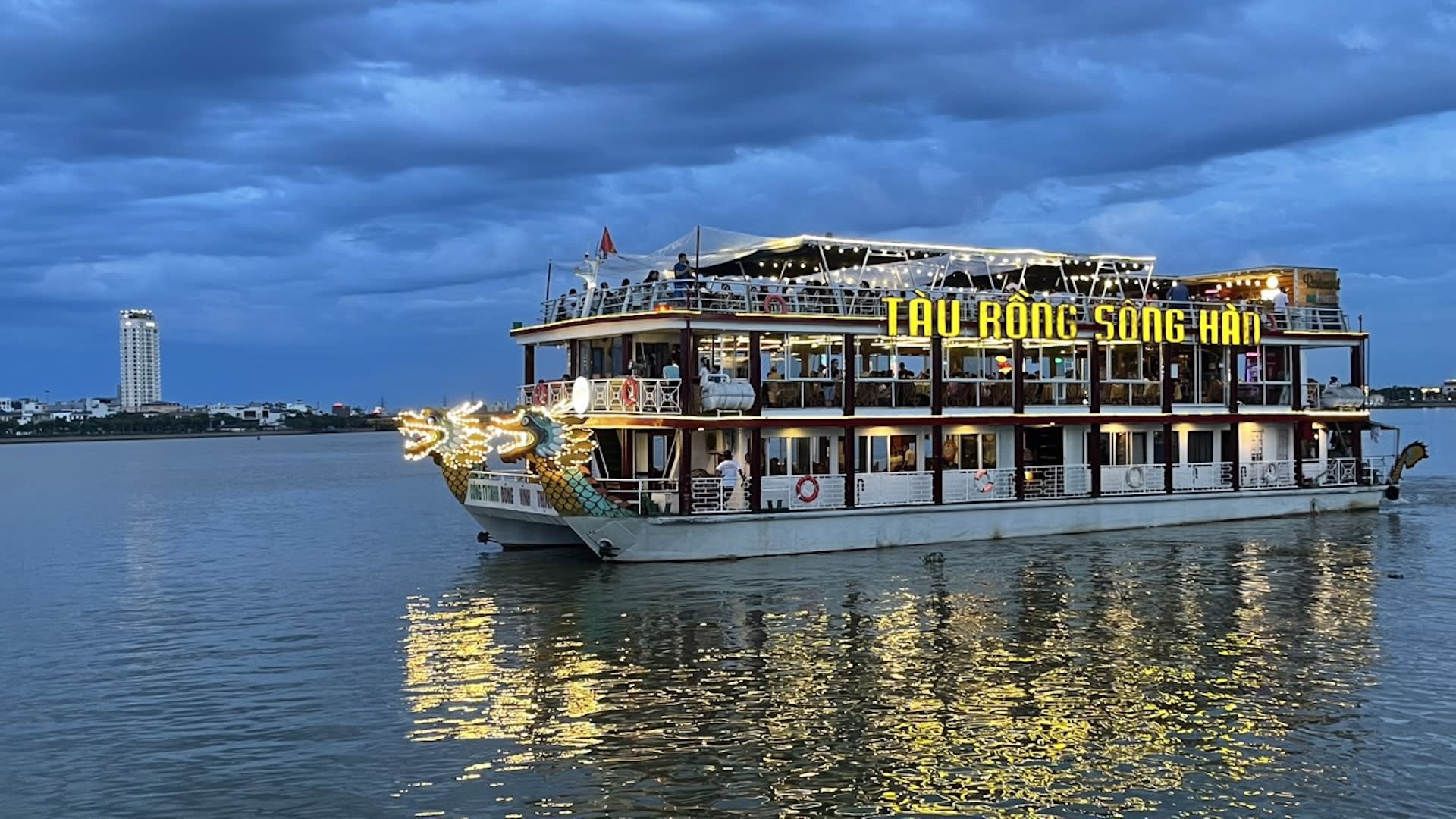 Han River Night Cruises By Tau Rong Song Han - Thumbnail 20