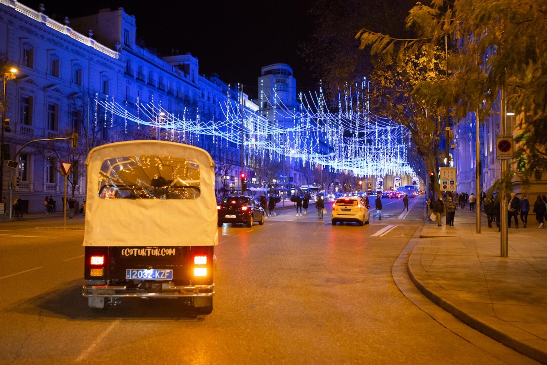 Tuk Tuk tour in Madrid - Thumbnail 15