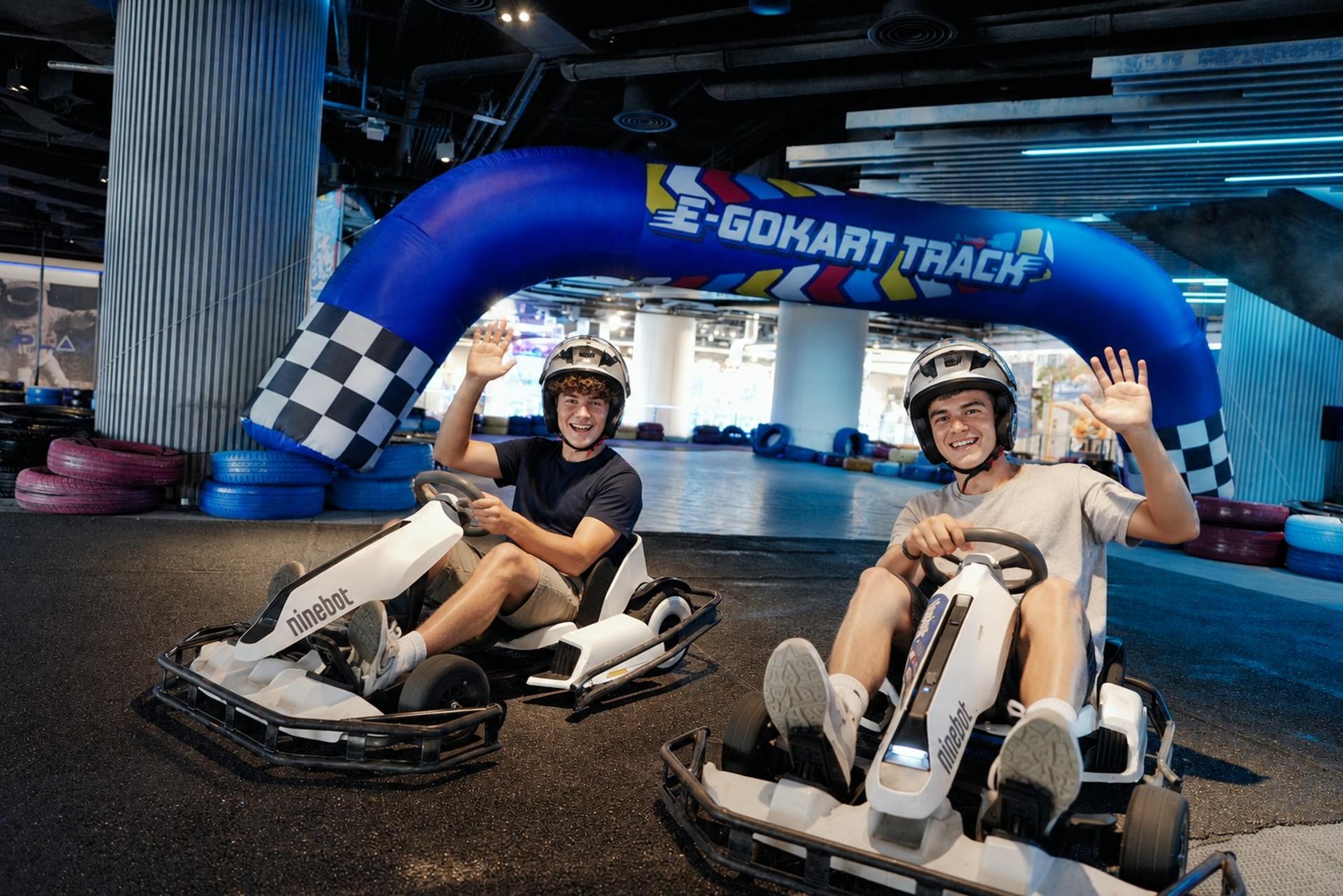 Playerbox : Indoor E-Gokart Track, Game Arcade at Siam Discovery - Thumbnail 3