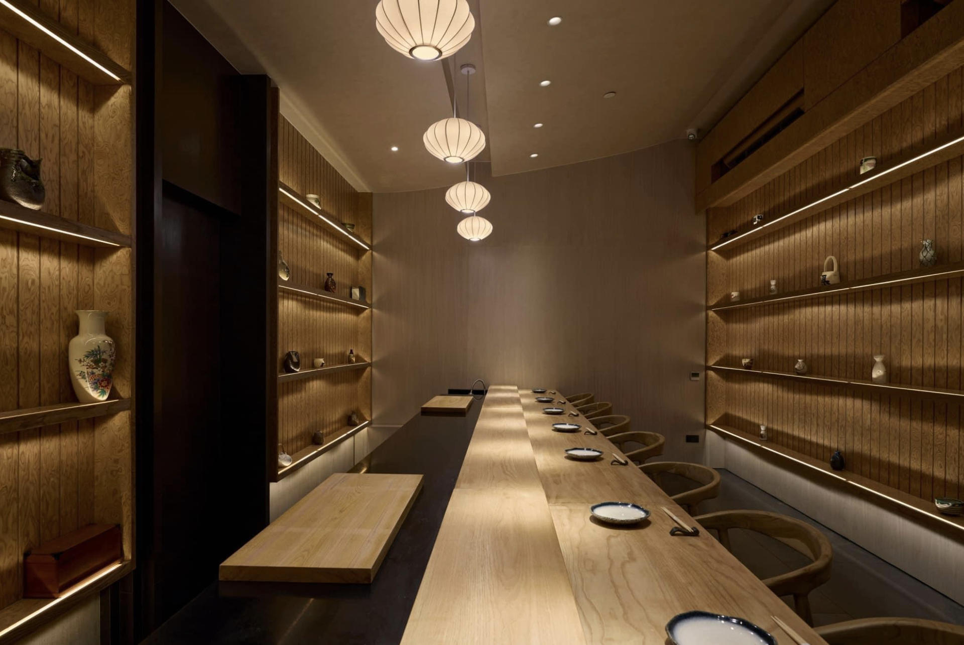 AKI Traditional Omakase - Image 1