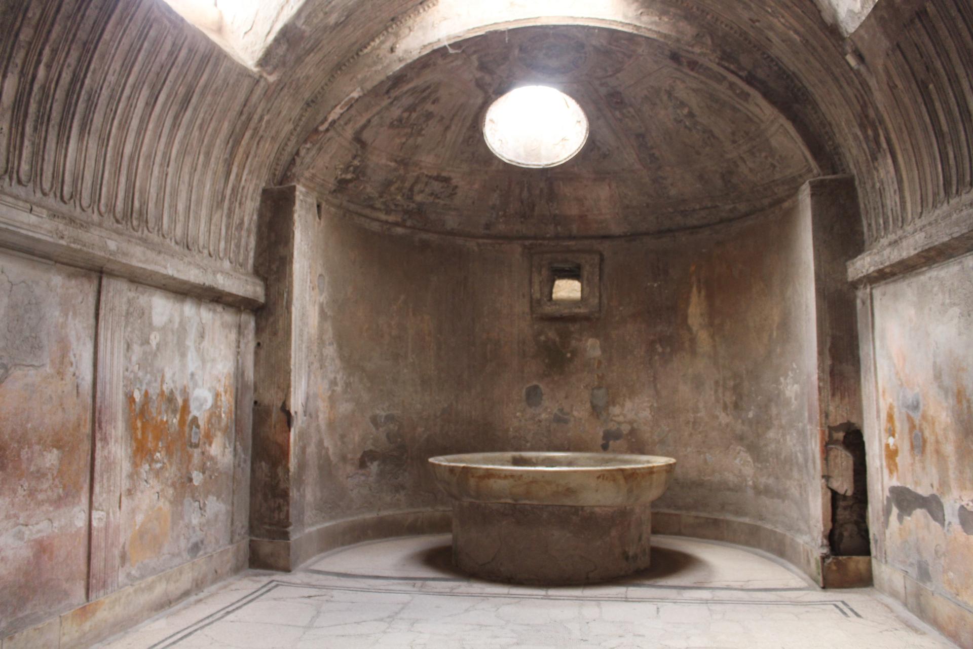 Pompeii Unveiled: Guided Tour Through Time and Memory - Thumbnail 21