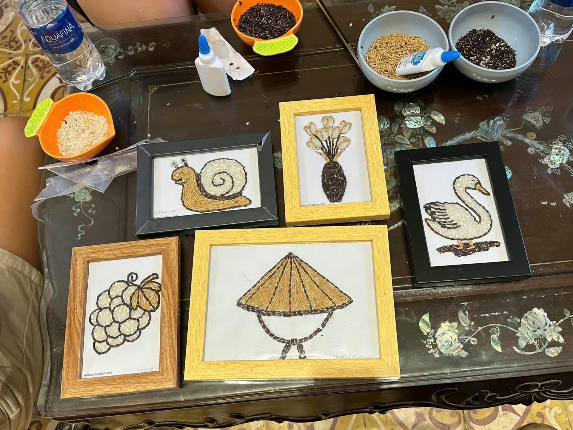 Rice Mosaic & Traditional Straw Broom Workshop at Tam Coc Museum - Thumbnail 13