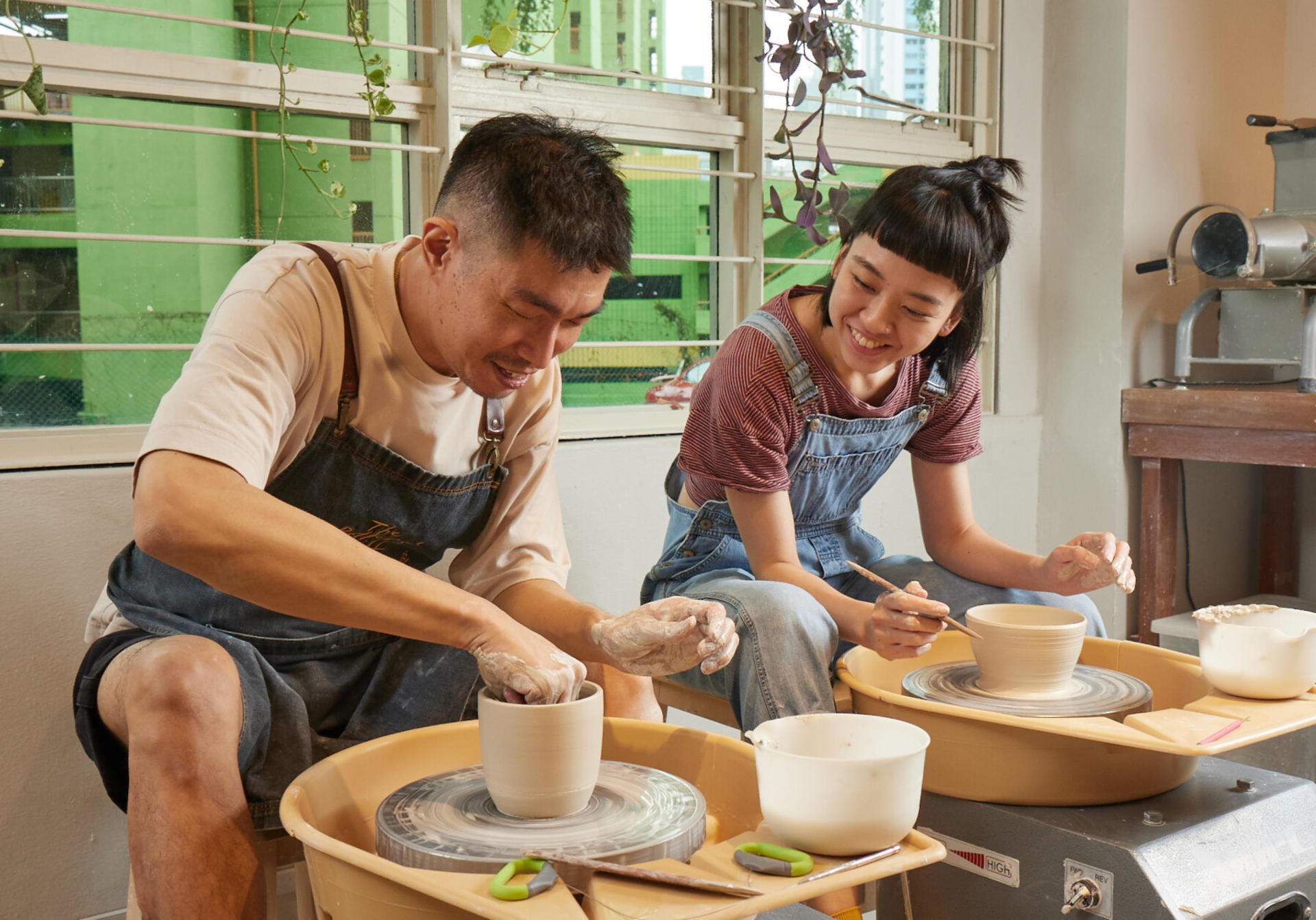 Pottery on the Wheel Experience @ New Bahru Studio - Thumbnail 2
