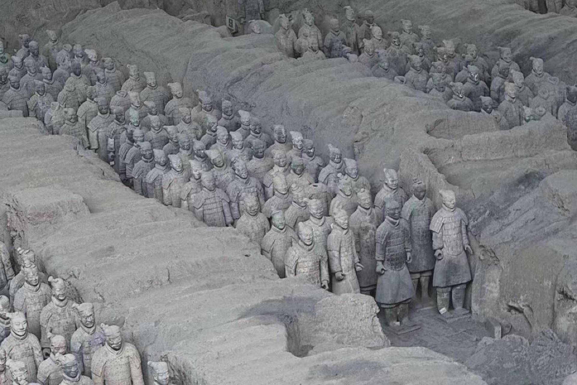 Explore the Best of Xi'an: Top 3 Must-See Highlights in a Day - Thumbnail 3