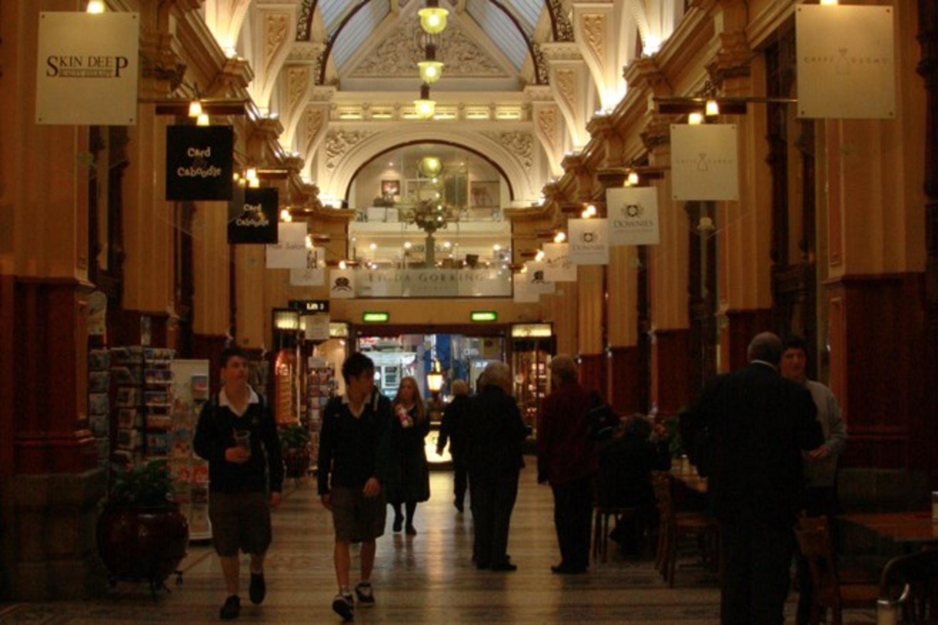 Melbourne Half Day City Tour  - Thumbnail 2