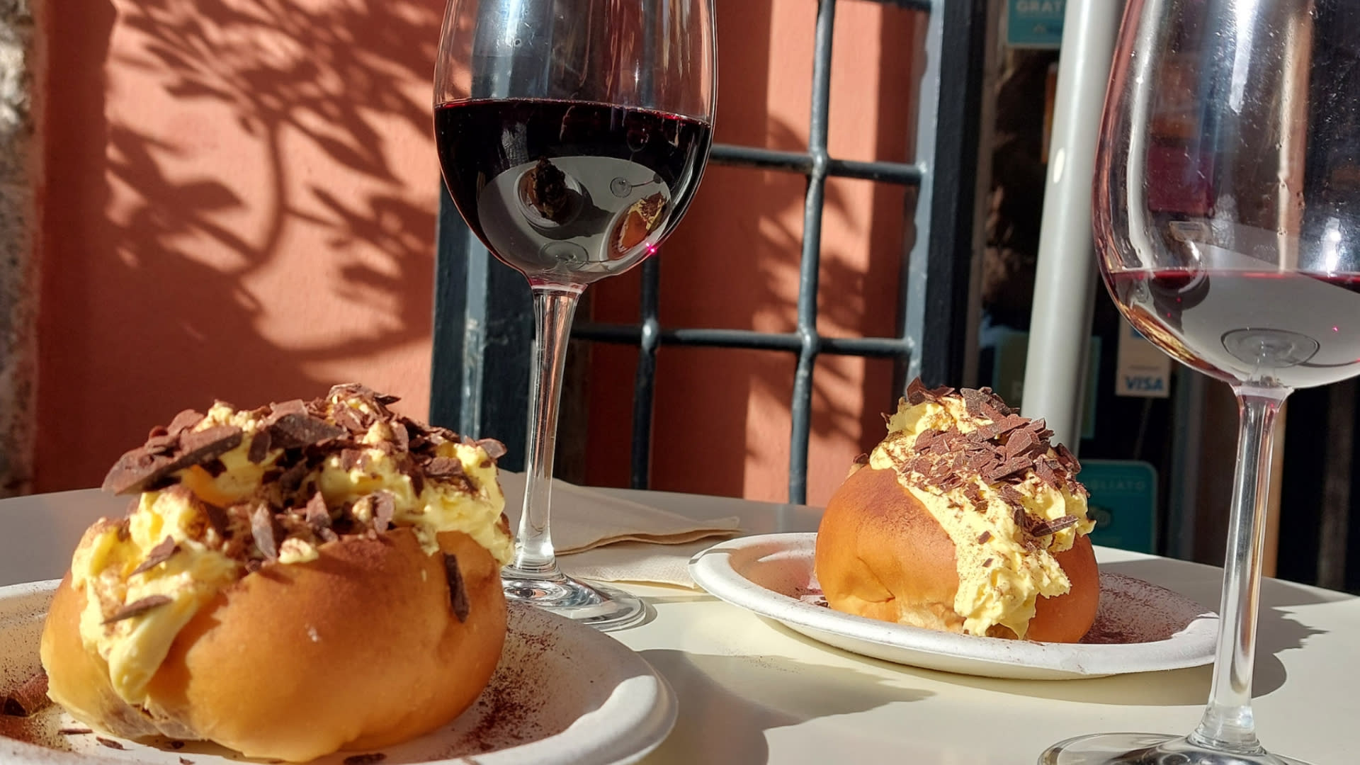 The original maritozzi breakfast tour in Trastevere - Image 1