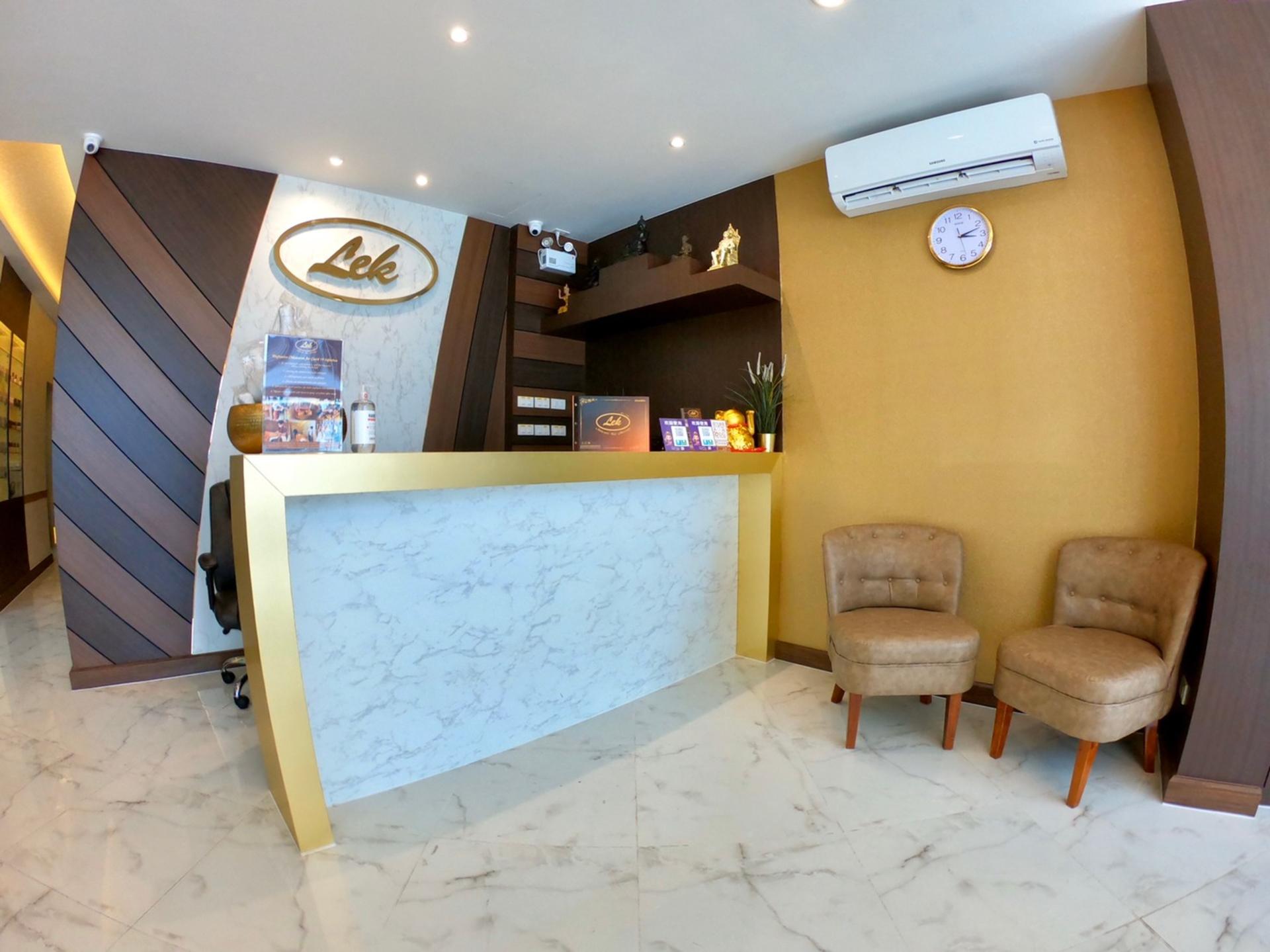 Nails, Eyelash, and Waxing Beauty Experience by Lek Massage - Thumbnail 10