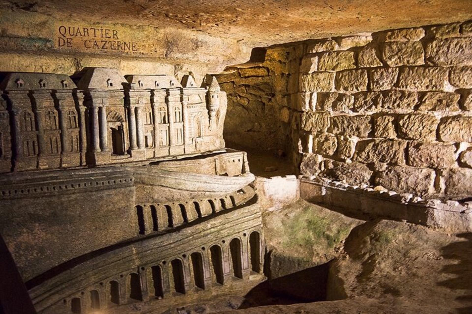 Paris Catacombs Tour: Semi-private VIP with Restricted Access - Image 1