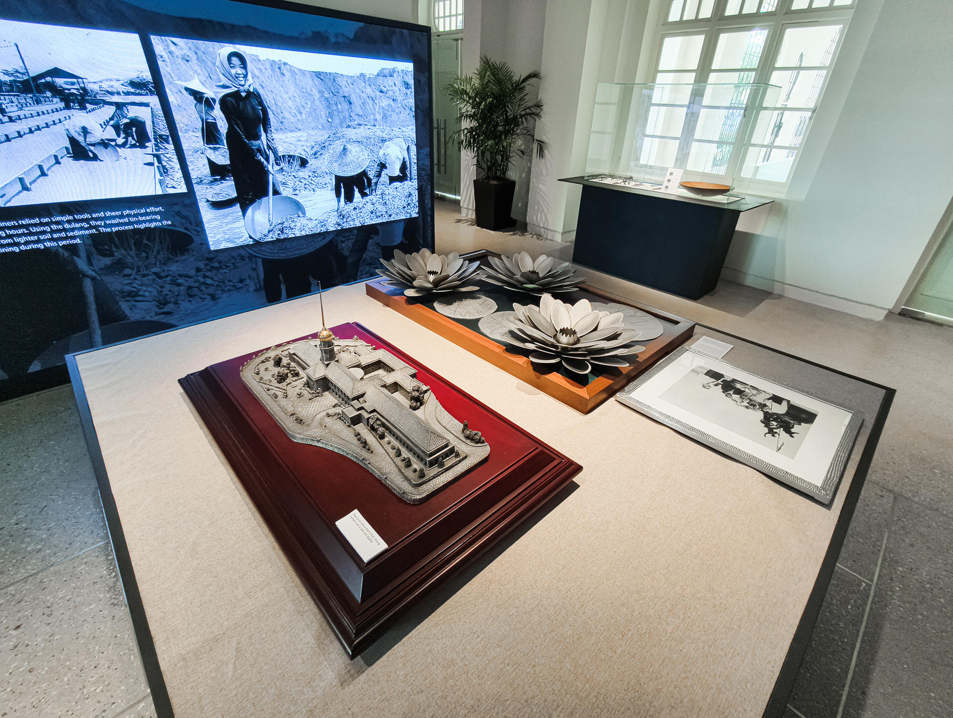 School of Hard Knocks Workshop at Royal Selangor Gallery - Thumbnail 4