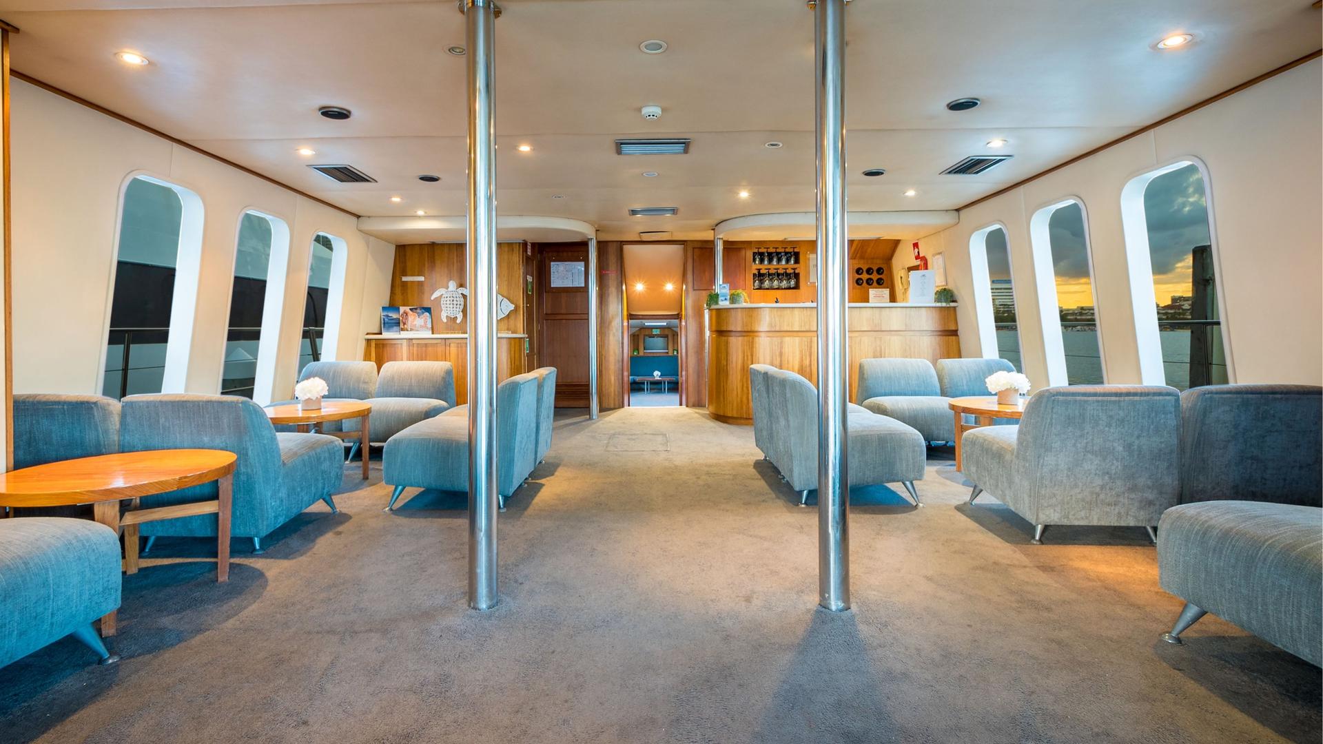 Luxury Sunset Broadwater Cruise Tour - Thumbnail 11