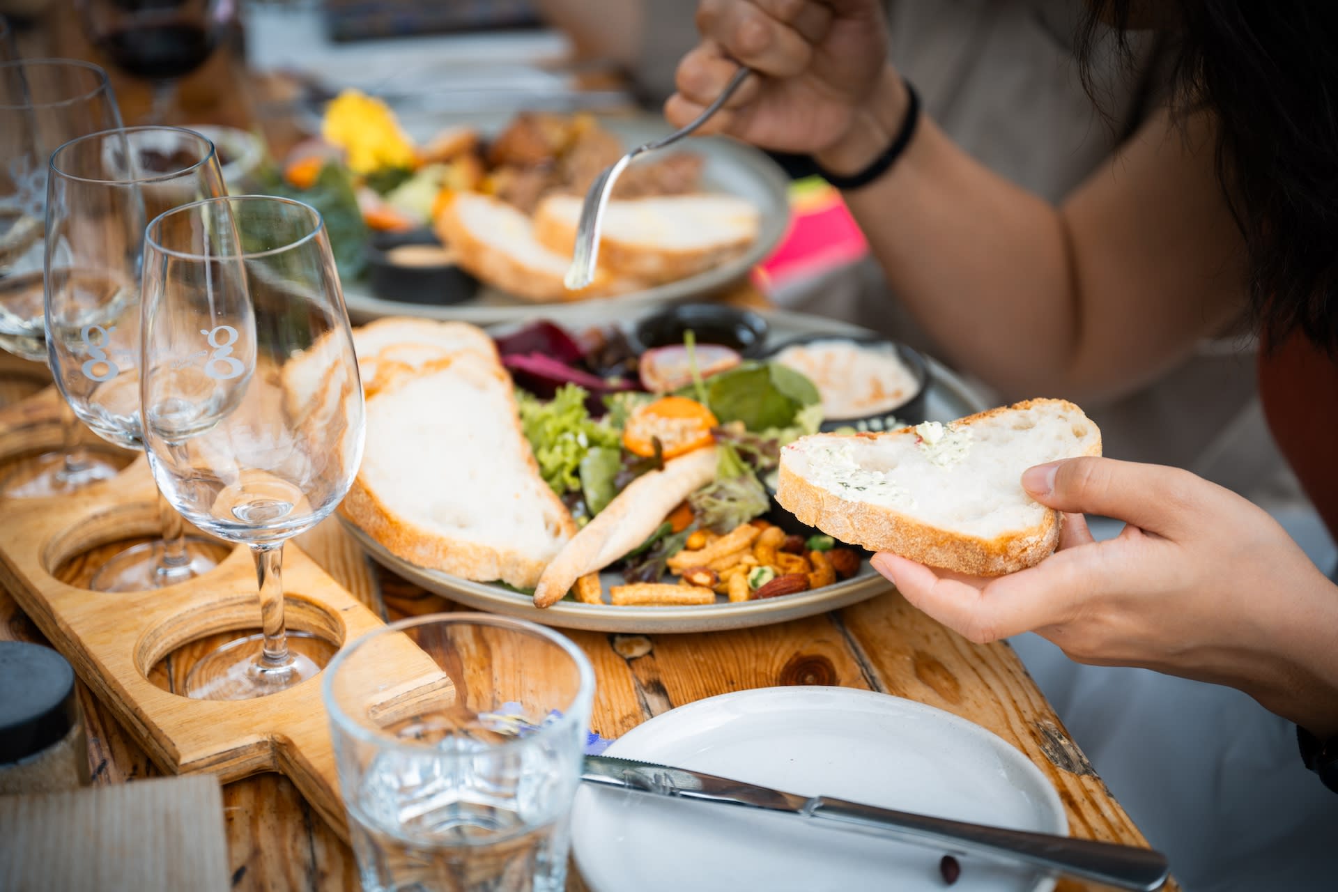 Mornington Peninsula Boutique Wine and Lunch Small Group Tour - Thumbnail 2