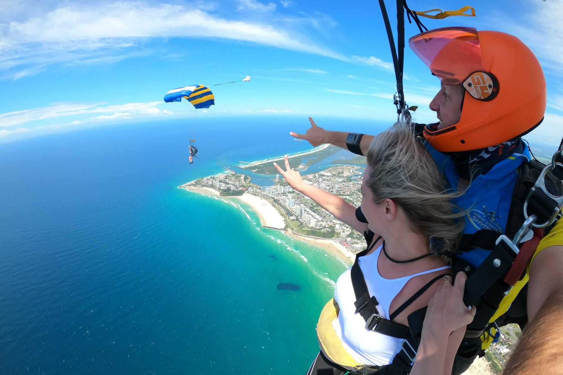 Beach Landing Tandem Skydive Experience - Image 1