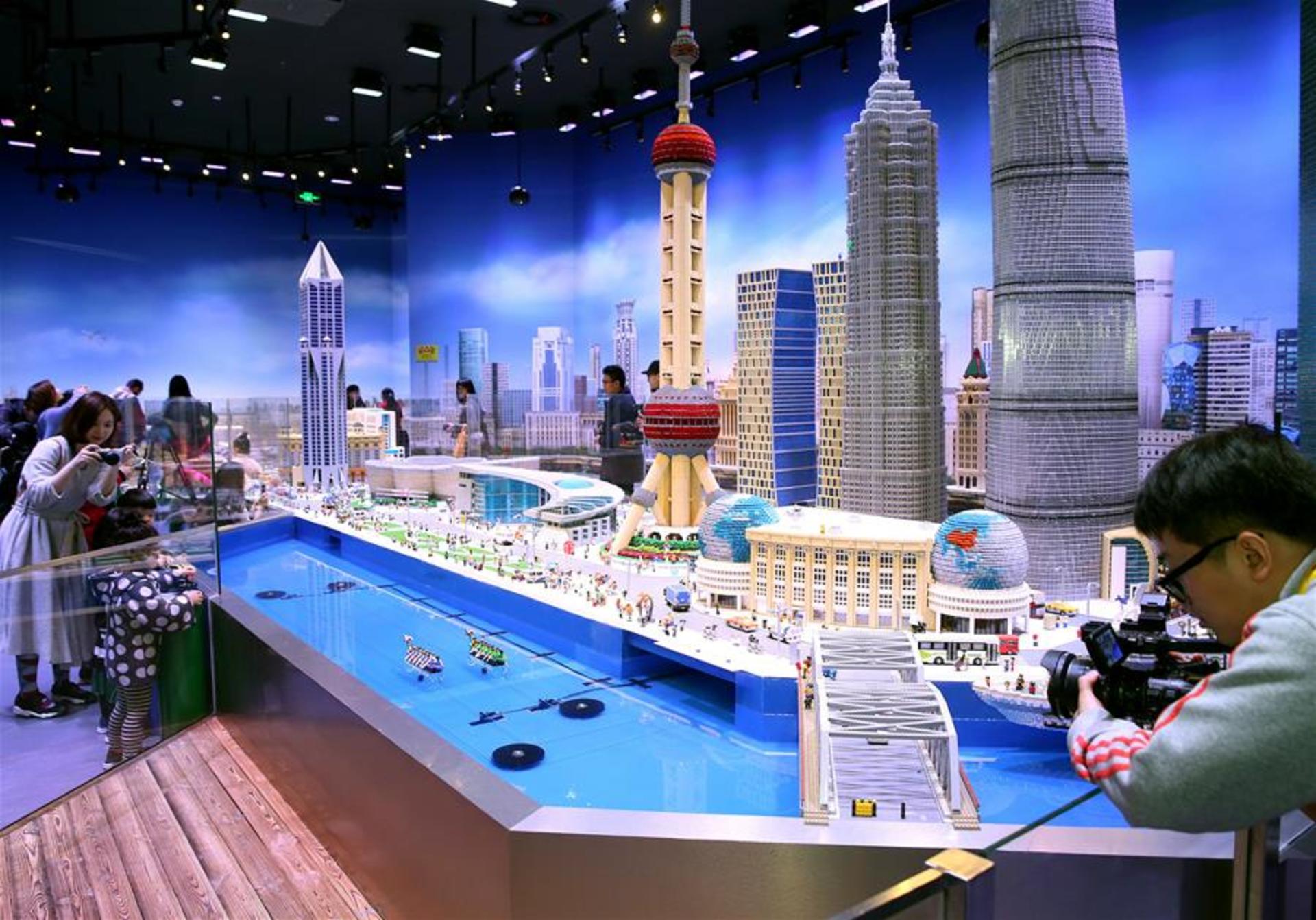 Shanghai Legoland Discovery Center - Thumbnail 4