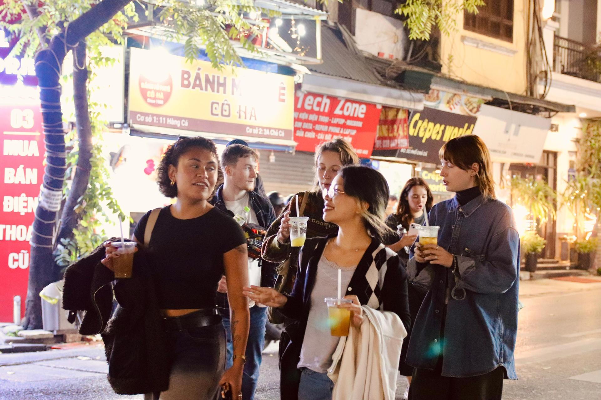 Hanoi Vegan Street Food & Stories Half-Day Tour - Thumbnail 24