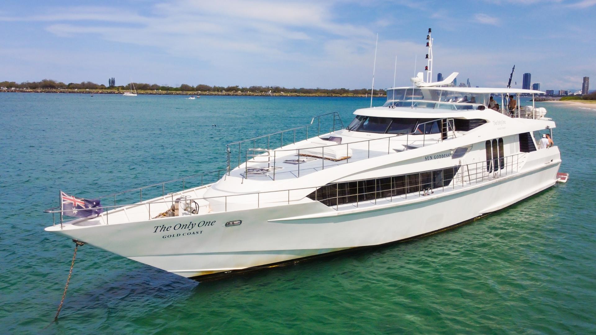 Luxury Sunset Broadwater Cruise Tour - Thumbnail 2