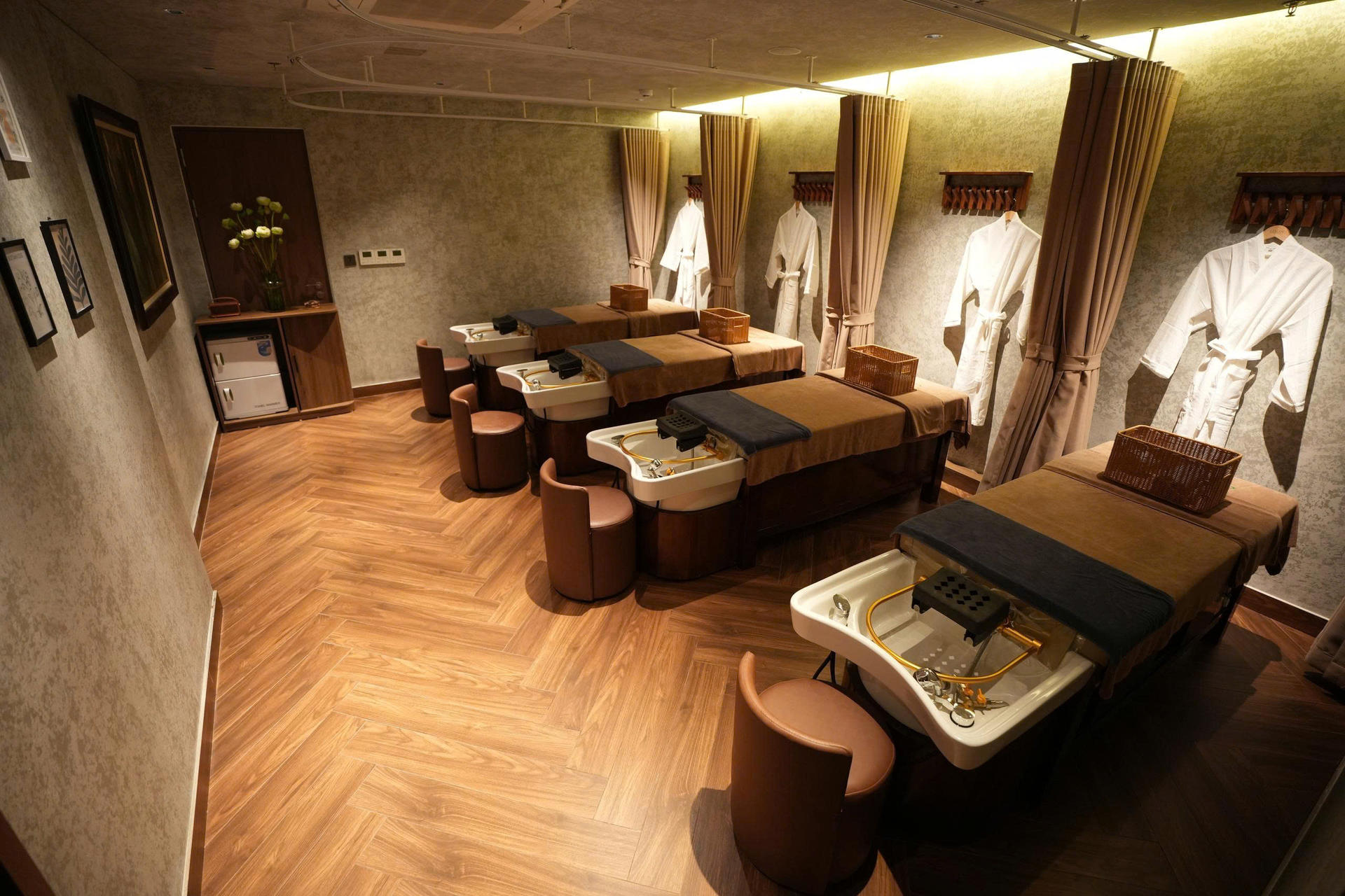Leman Head and Body spa on Luong Ngoc Quyen, Hanoi Old Quarter - Thumbnail 8
