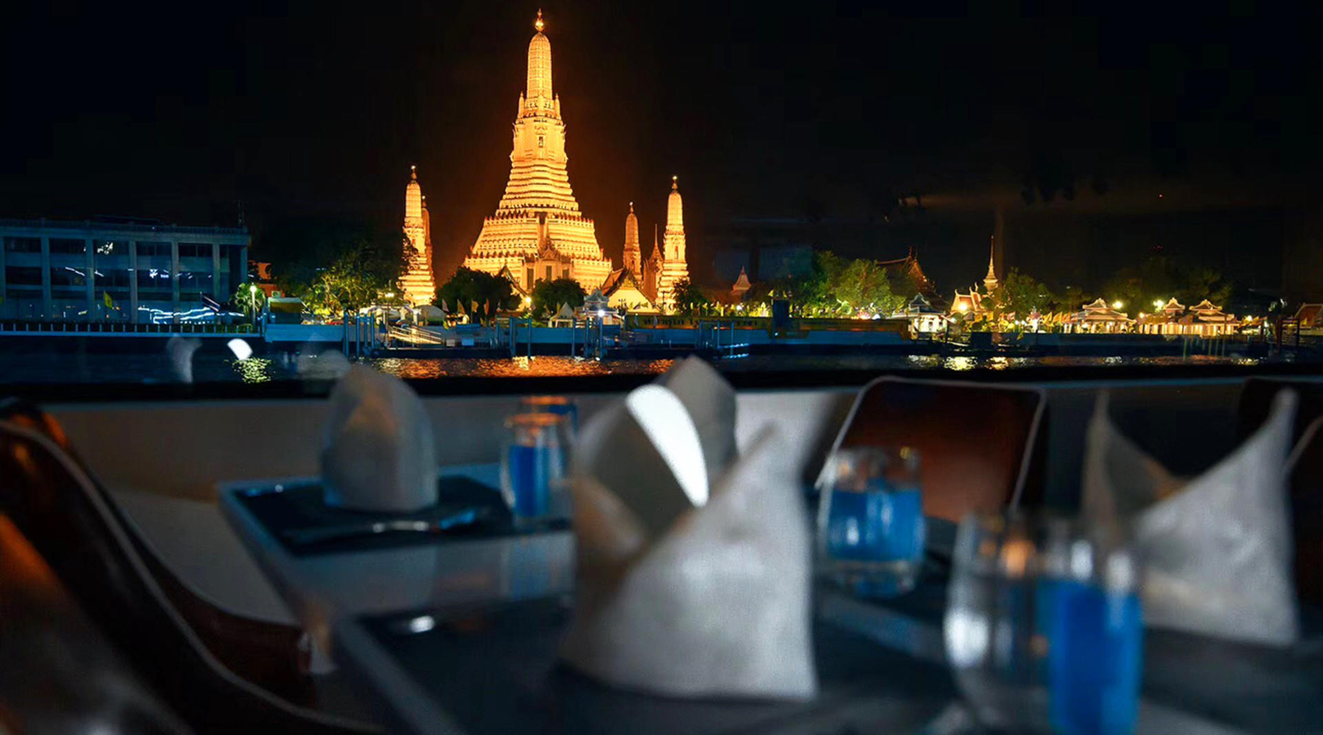 Royal Princess Dinner Cruise in Bangkok - Thumbnail 2