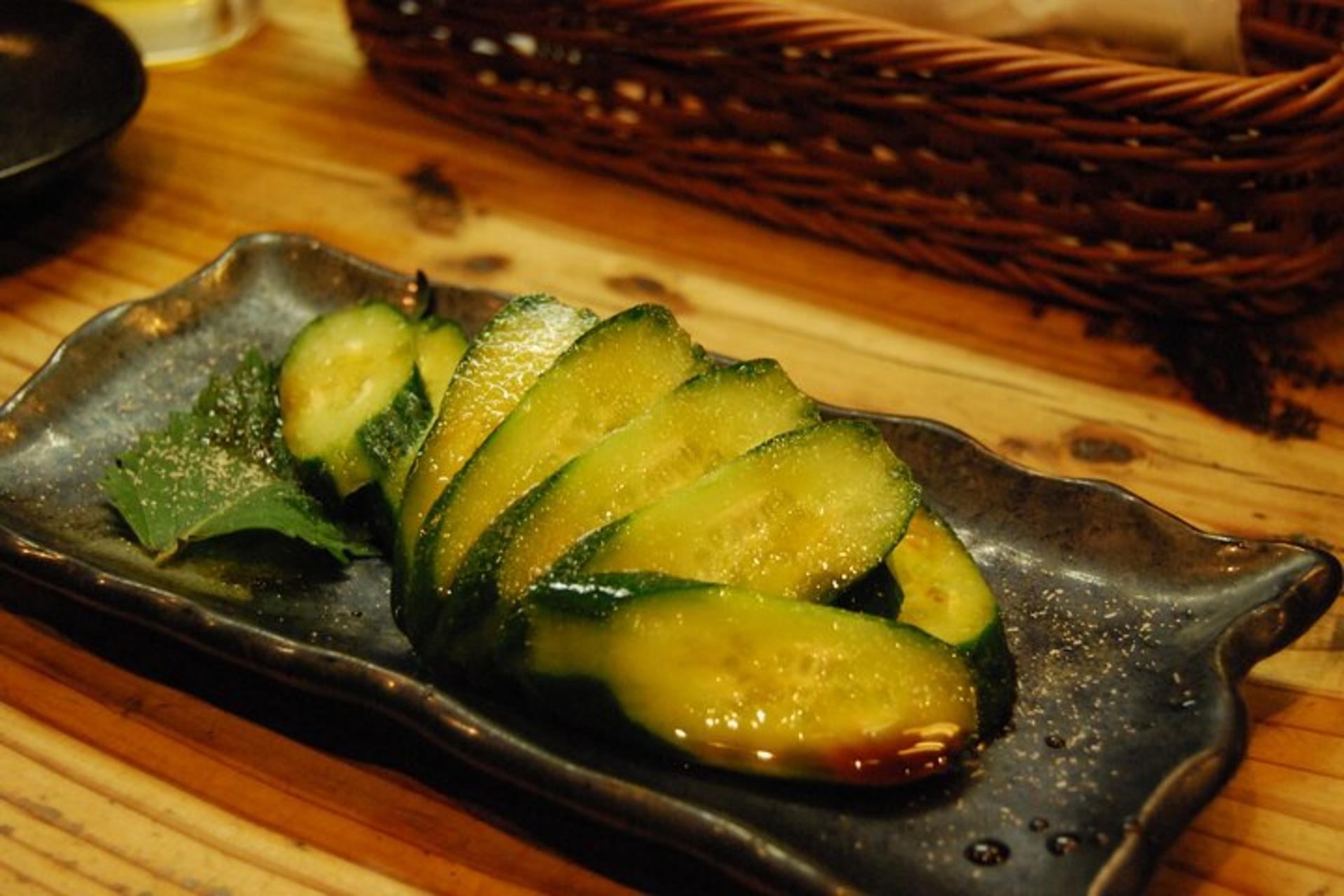 Osaka City, Namba District Food and Bar Hopping Tour - Thumbnail 2