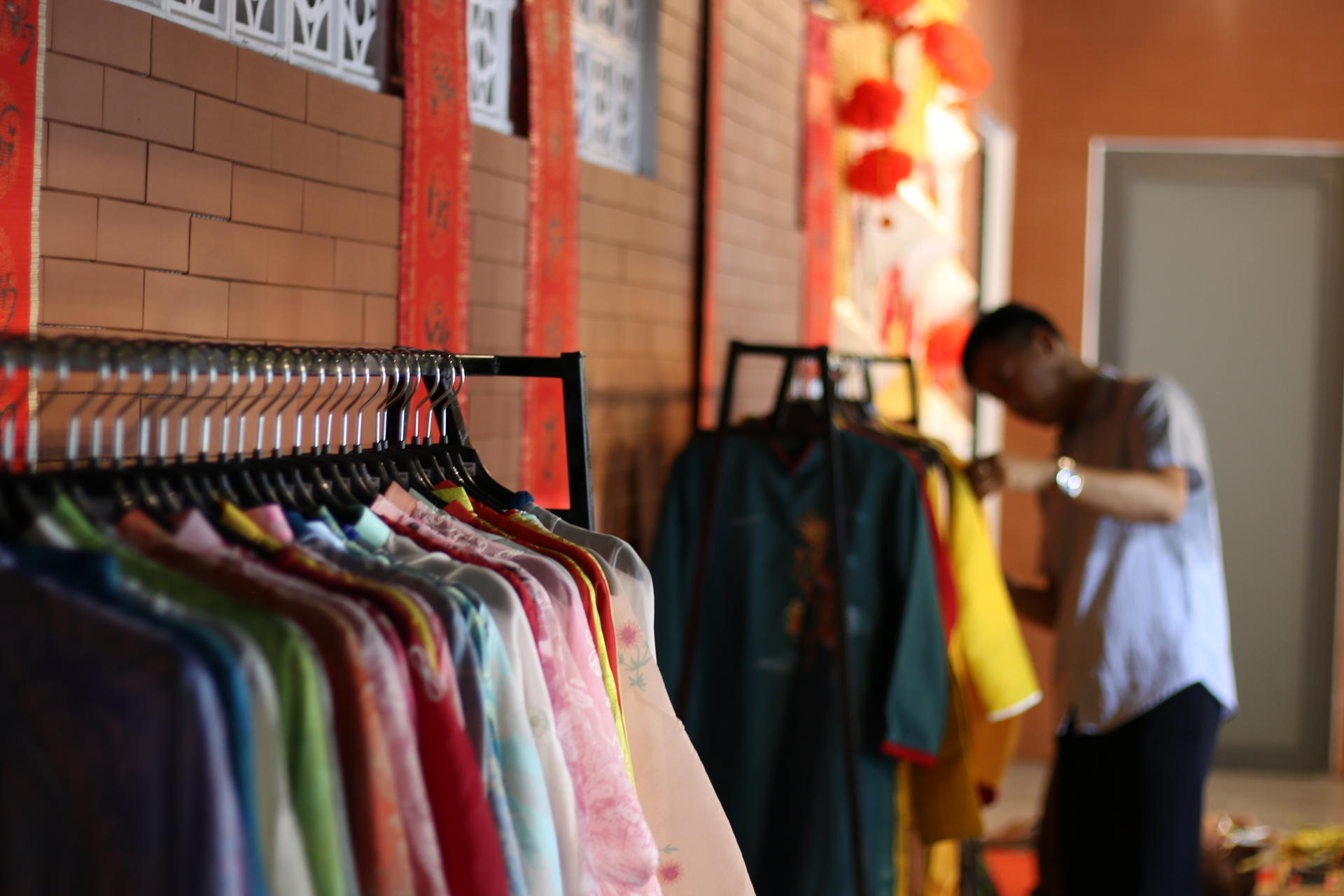 Vietnamese Ao Dai Photo Experience in Nha Trang - Thumbnail 18