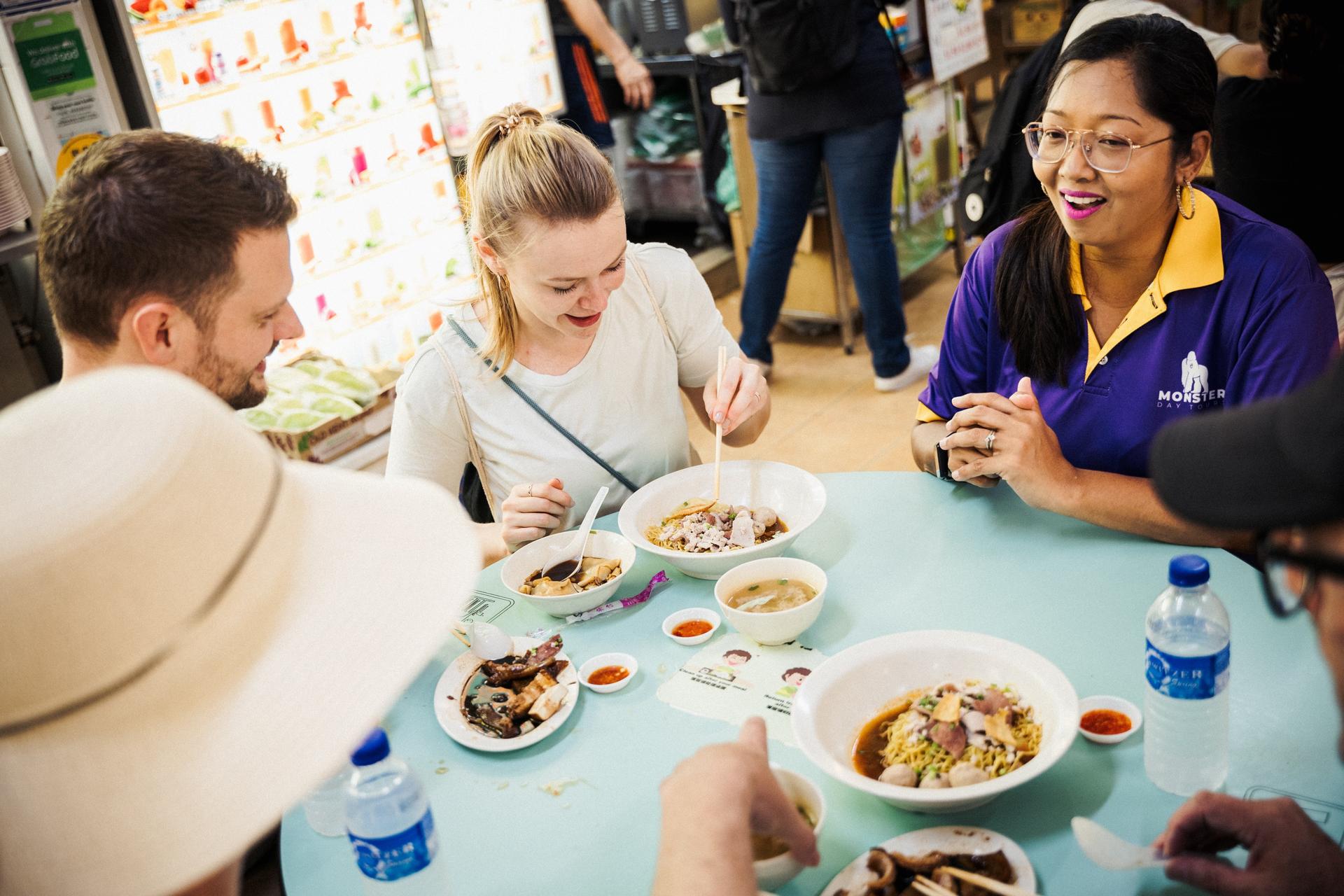 Small Group: Michelin & Local Hawker Food Tour in Singapore - Image 1