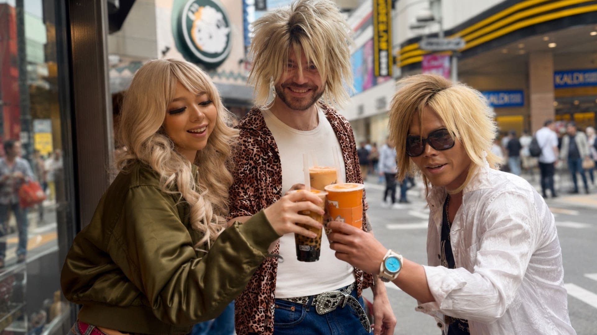 Tokyo: Super GAL Experience Tour in Shibuya - Thumbnail 4