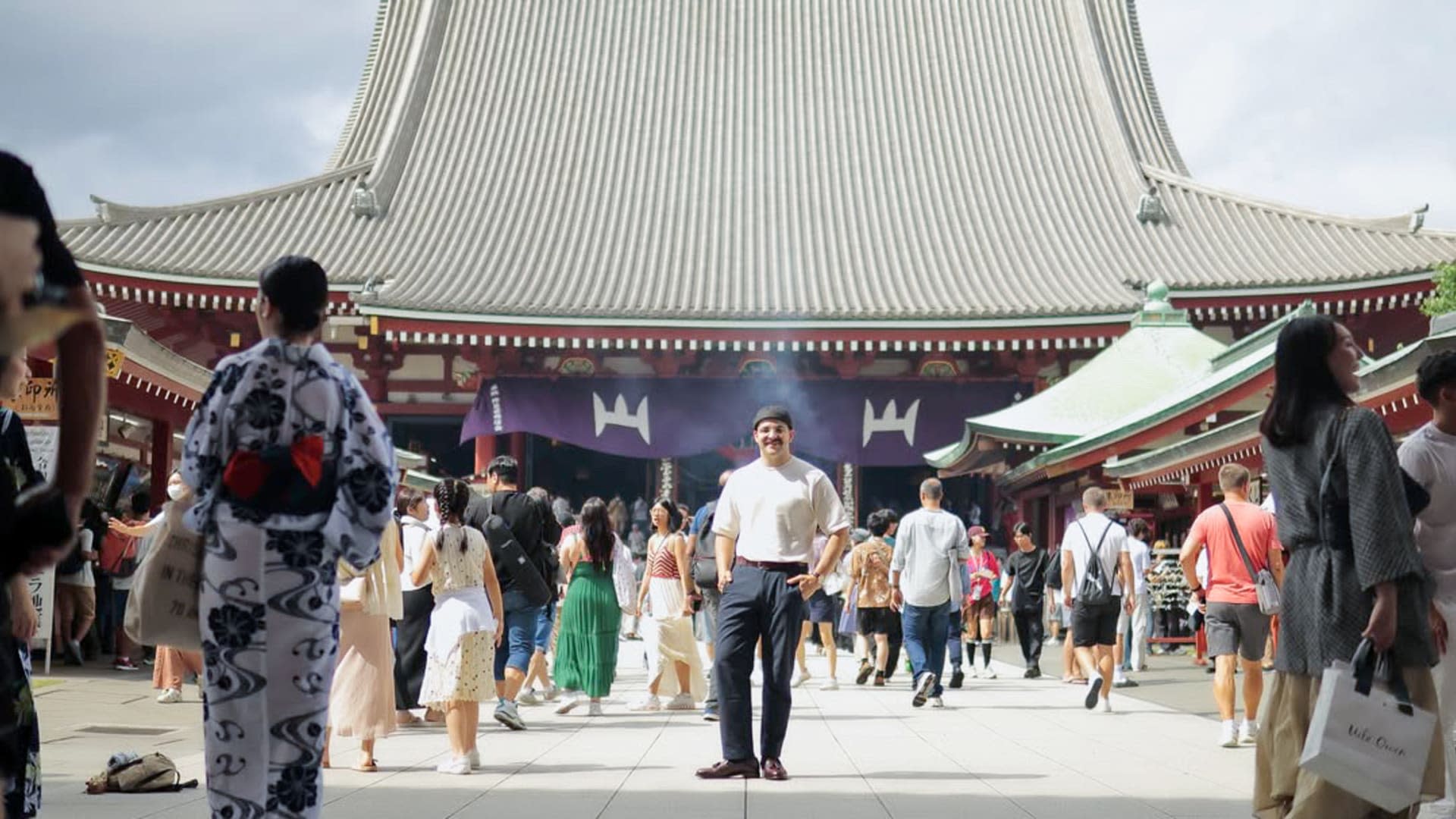Tokyo: Location Photography in Asakusa & Around Tokyo - Thumbnail 9