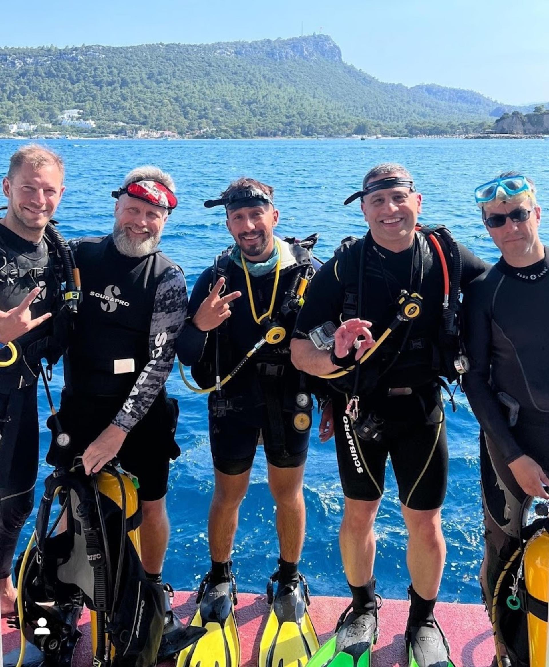 Scuba Diving in Kemer w/Pick Up From Antalya - Thumbnail 14