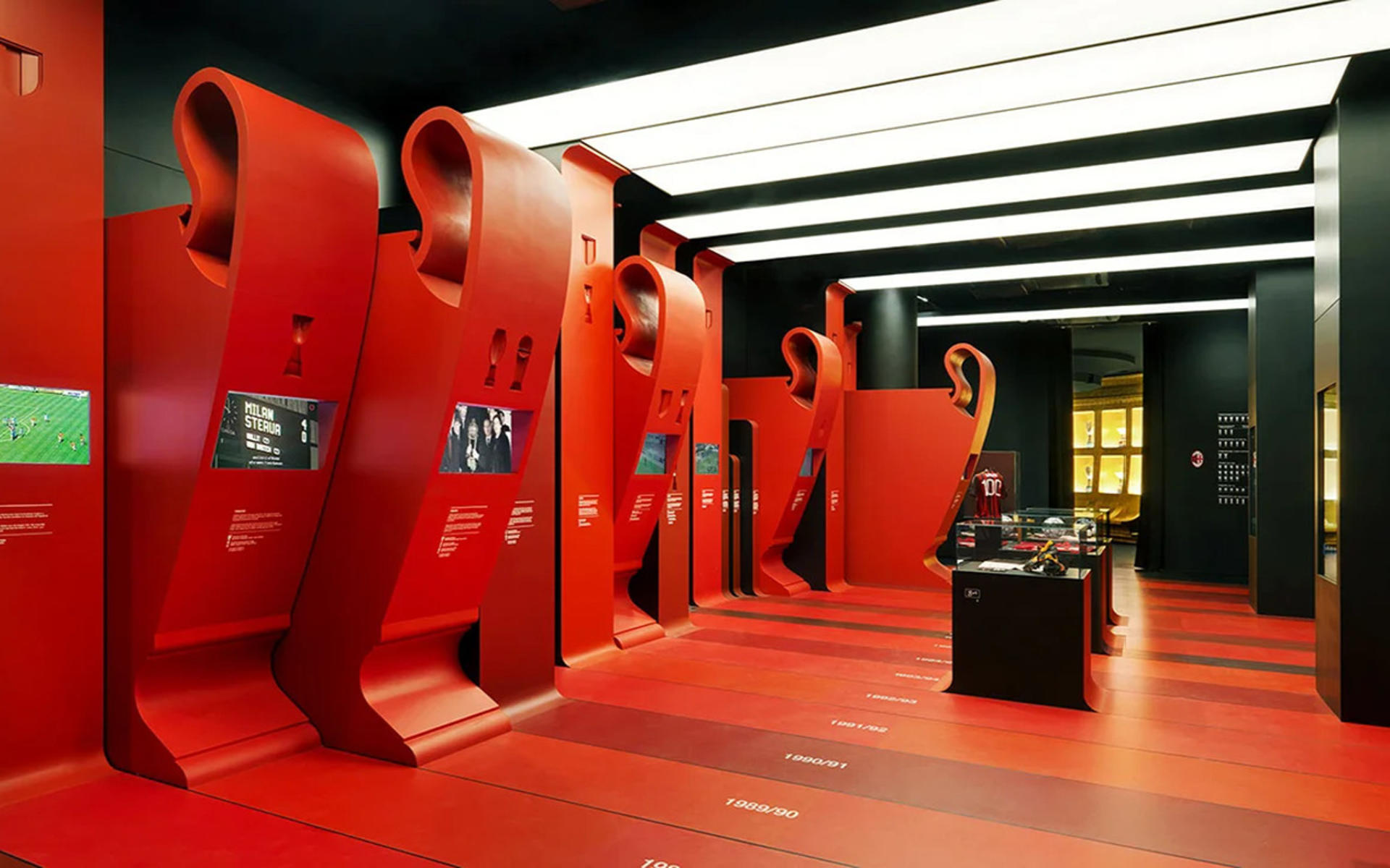 AC Milan Museum Experience at Casa Milan - Thumbnail 3