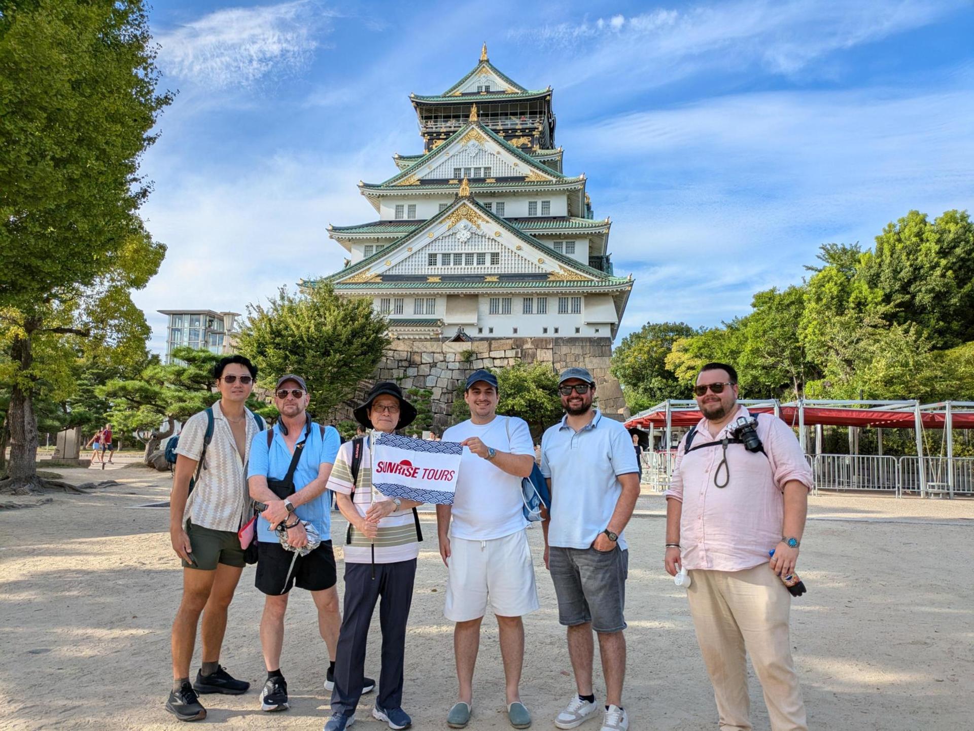 Osaka Walking Tour: Osaka Castle & River Cruise from Osaka or Kyoto - Thumbnail 2