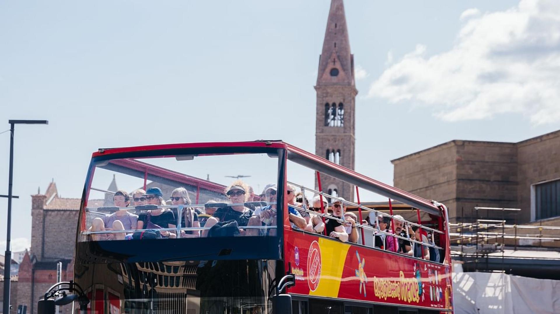 Florence hop-on hop-off bus by City Sightseeing with transfer from La Spezia - Thumbnail 5