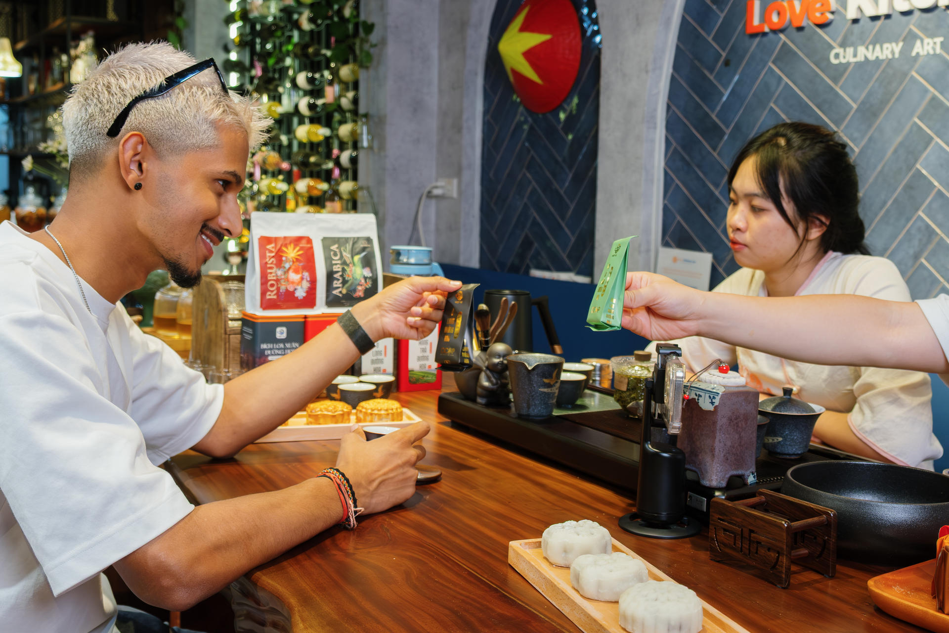 Mooncake Baking Experience with Vietnamese Tea Tasting in Hanoi - Thumbnail 35