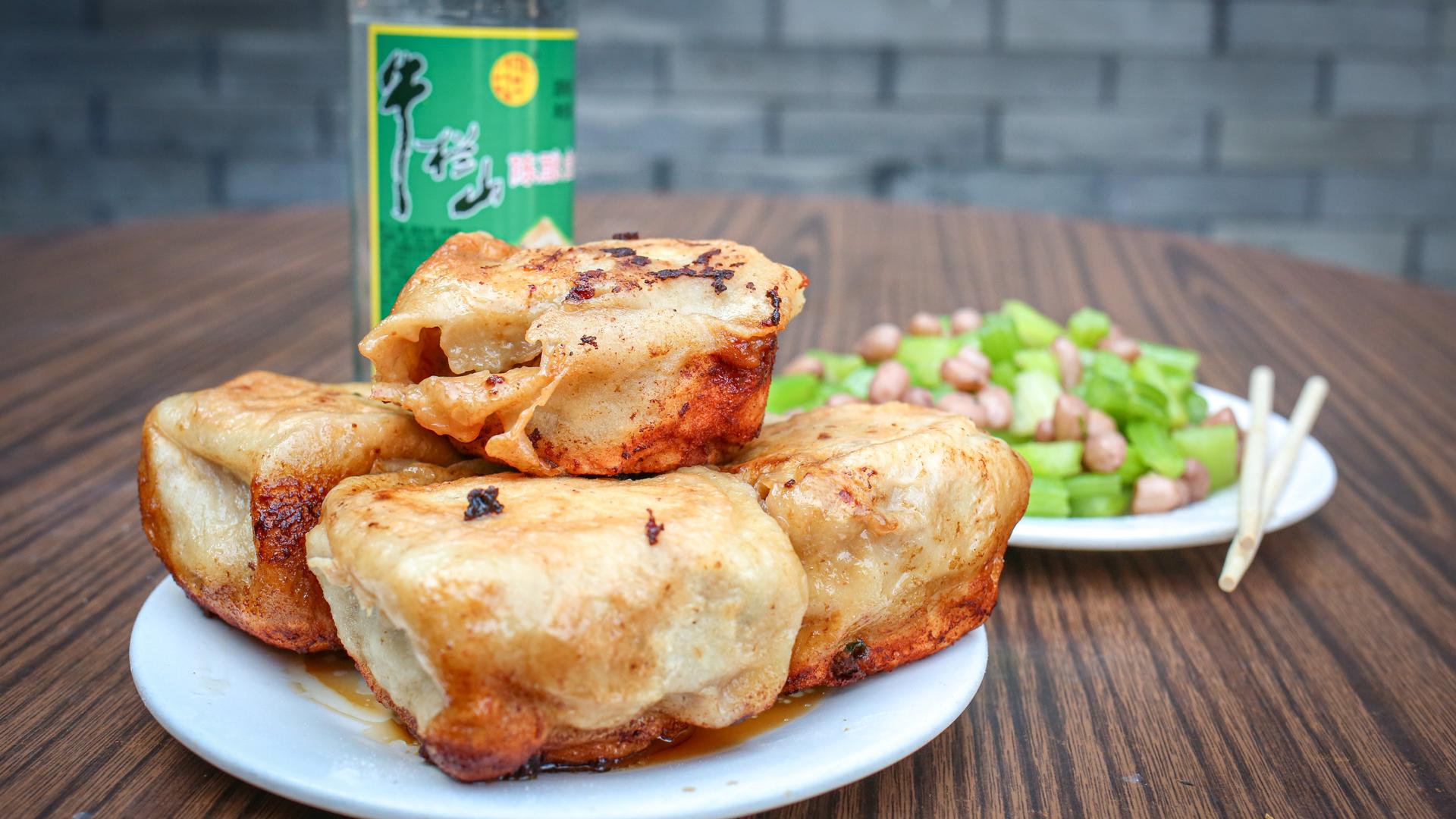 Beijing Drum Tower Half-Day Local Food Walking Tour - Image 1